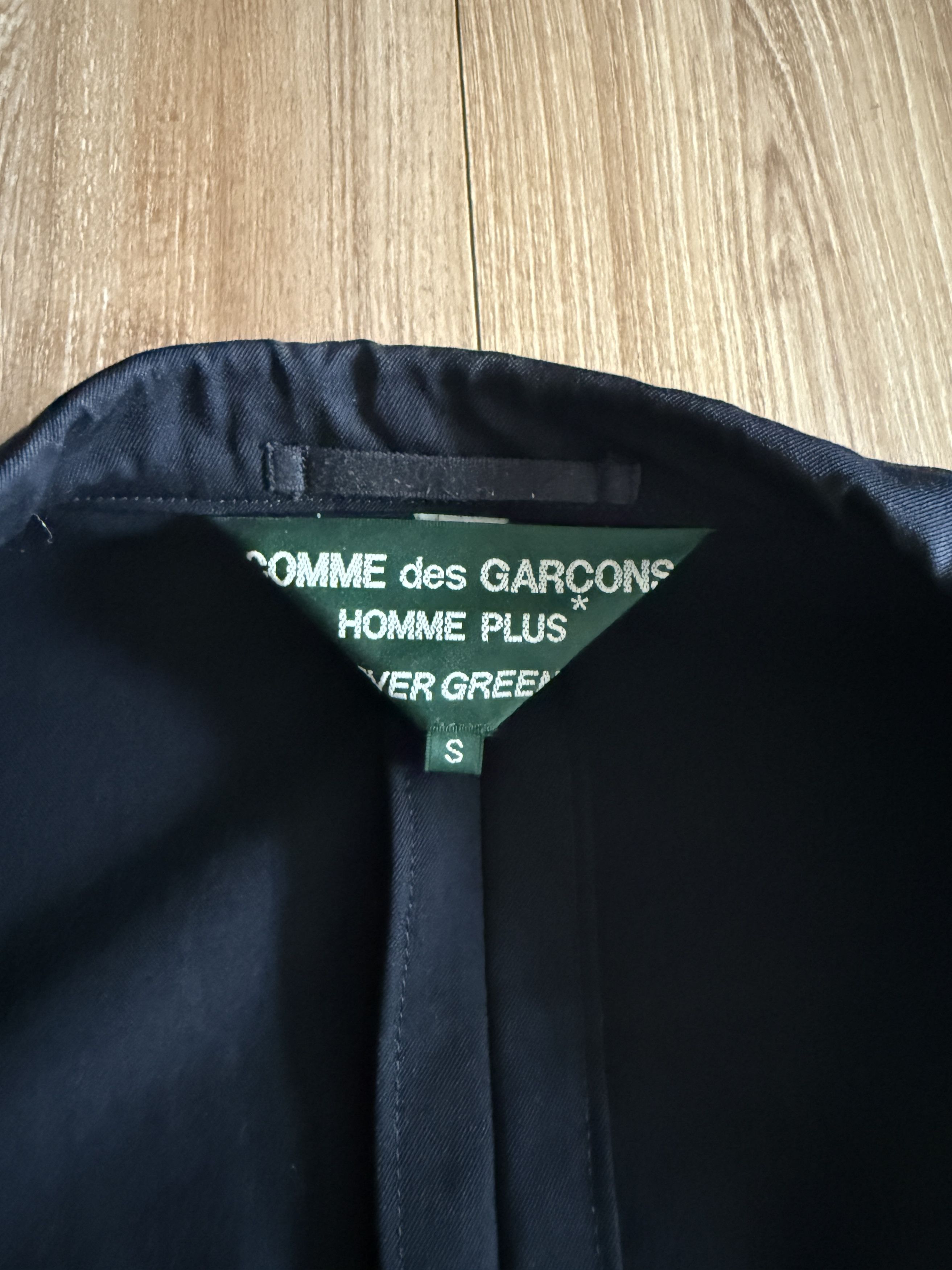 Comme des Garcons Homme Plus Comme des Garcons Homme Plus "Evergreen" Studded Blazer Size US S / EU 44-46 / 1 - 3 Thumbnail