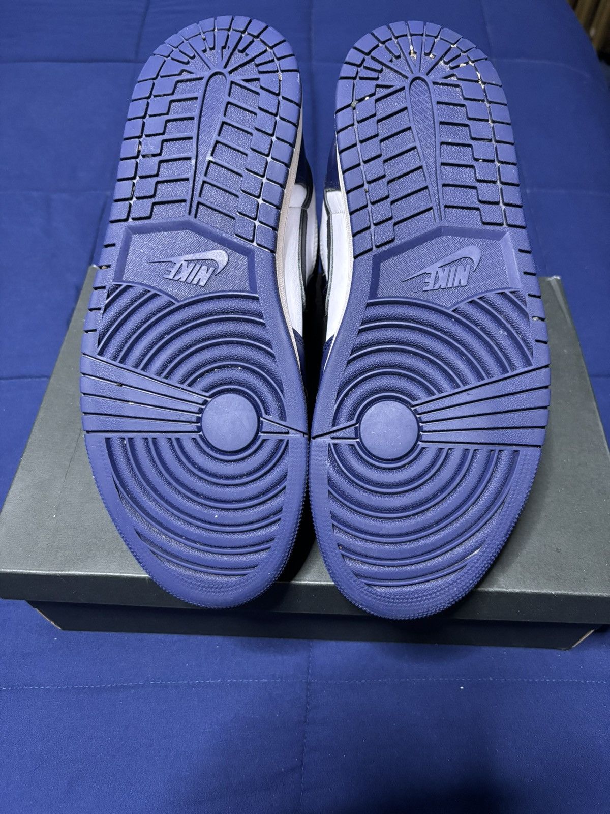 Jordan Brand Jordan 1 Retro High OG Midnight Navy 2024 Size 10.5 Size US 10.5 / EU 43-44 - 5 Thumbnail