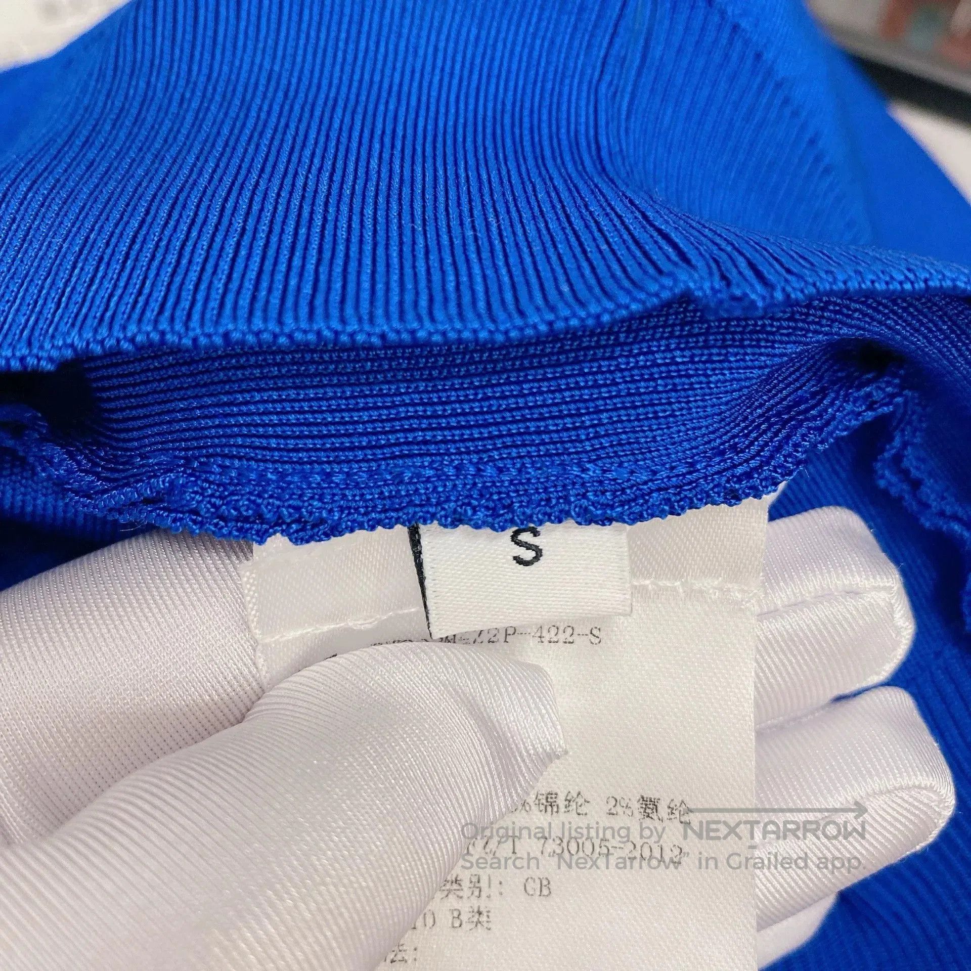 Givenchy Givenchy Blue Sweater S Size. Size S / US 4 / IT 40 - 5 Thumbnail