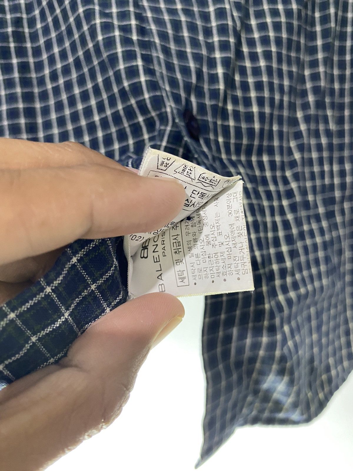 Balenciaga Vintage balenciaga tartan button shirt Size US XL / EU 56 / 4 - 6 Thumbnail