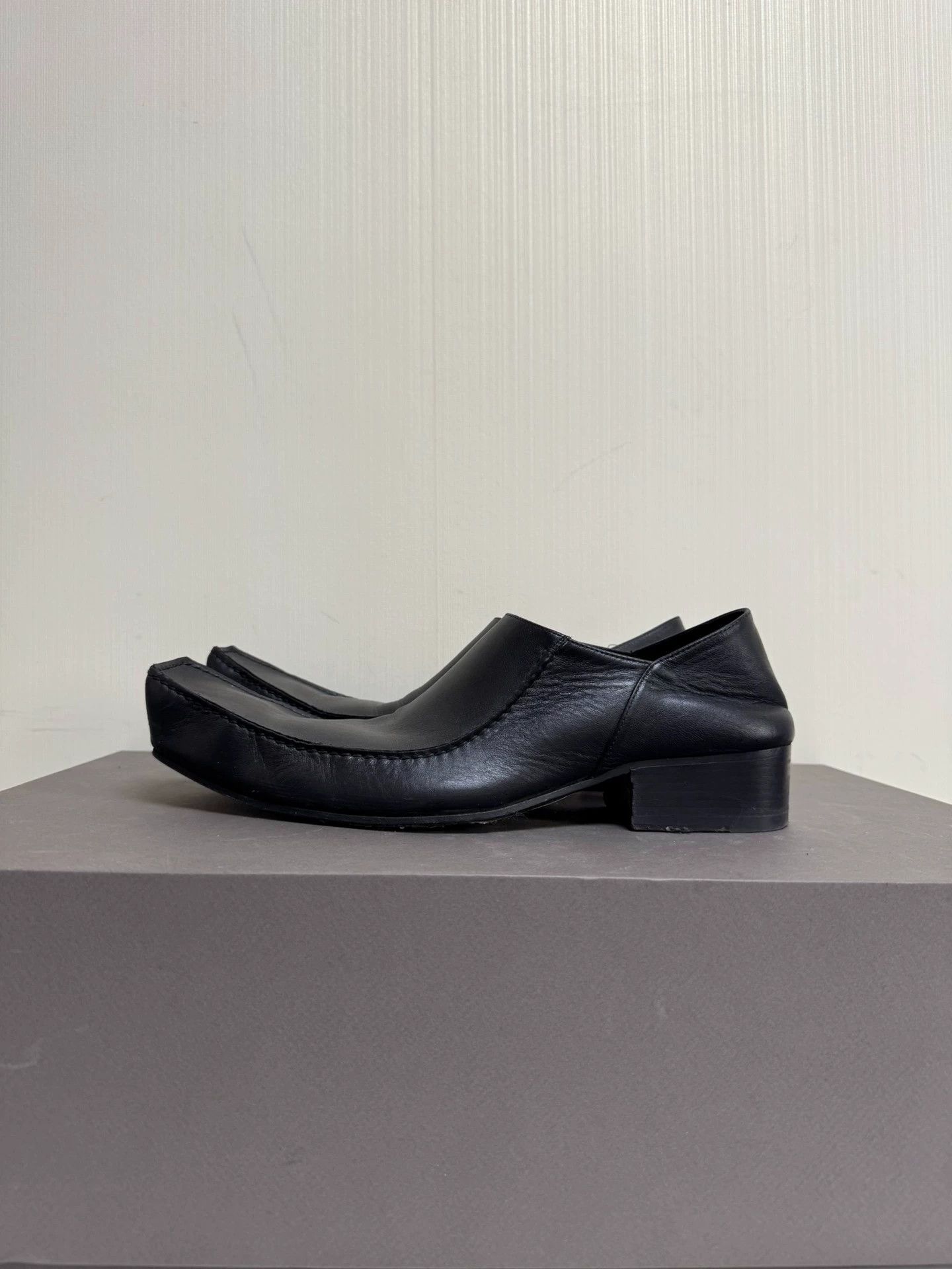 Balenciaga Balenciaga 24ss men's Romeo Mule 44 Size US 11 / EU 44 - 1 Thumbnail