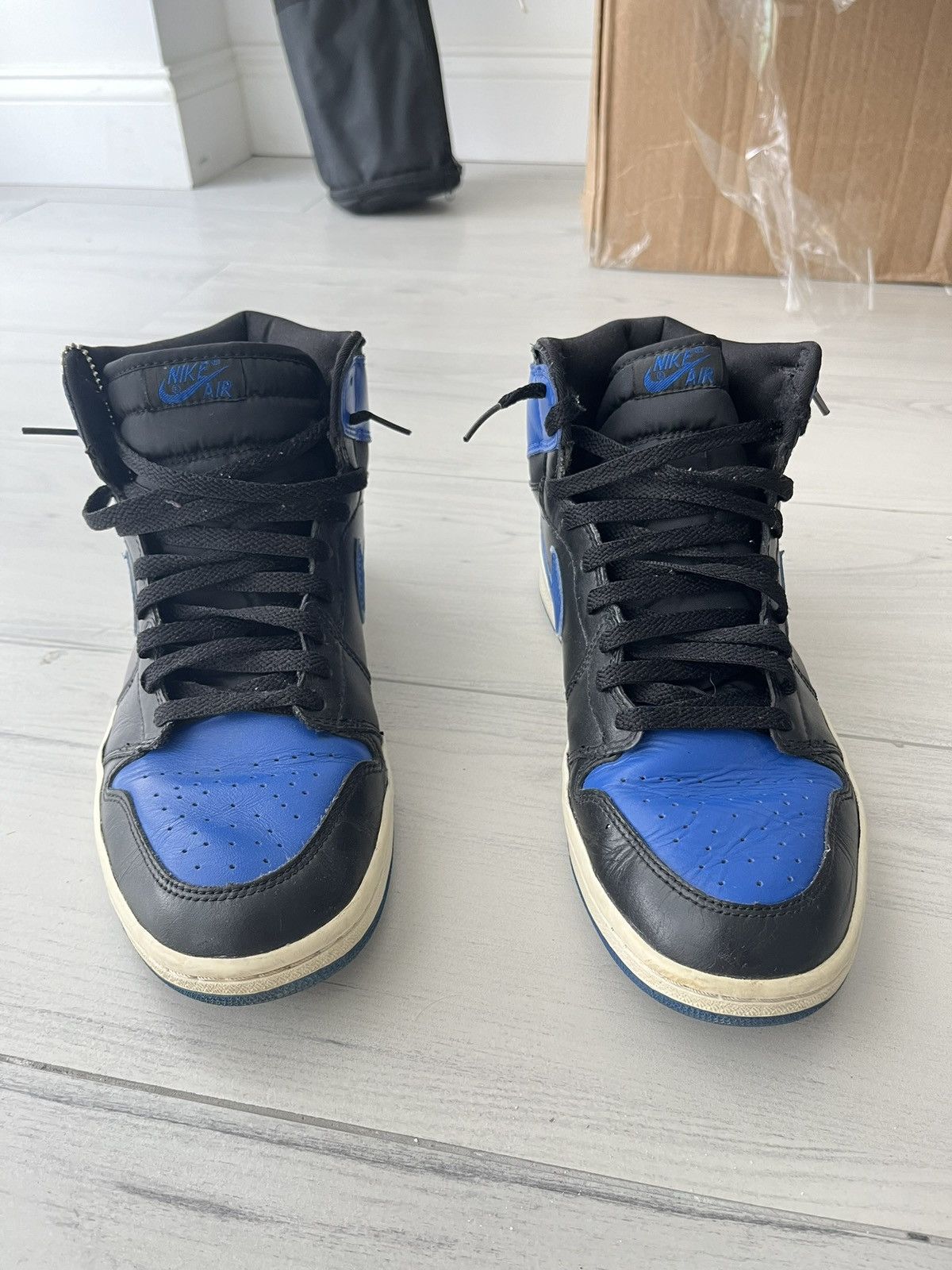 Jordan Brand 2001 JORDAN 1 “ROYAL” Size US 10.5 / EU 43-44 - 4 Thumbnail
