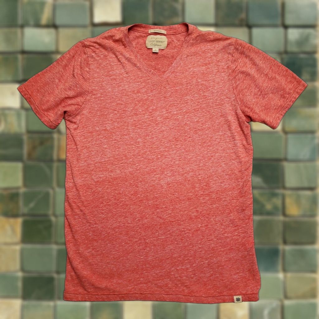 Lucky Brand VINTAGE Lucky Brand Shirt Womens Small Red Weekender V-Neck Short Sleeve Casual TEE Size S / US 4 / IT 40 - 1 Thumbnail