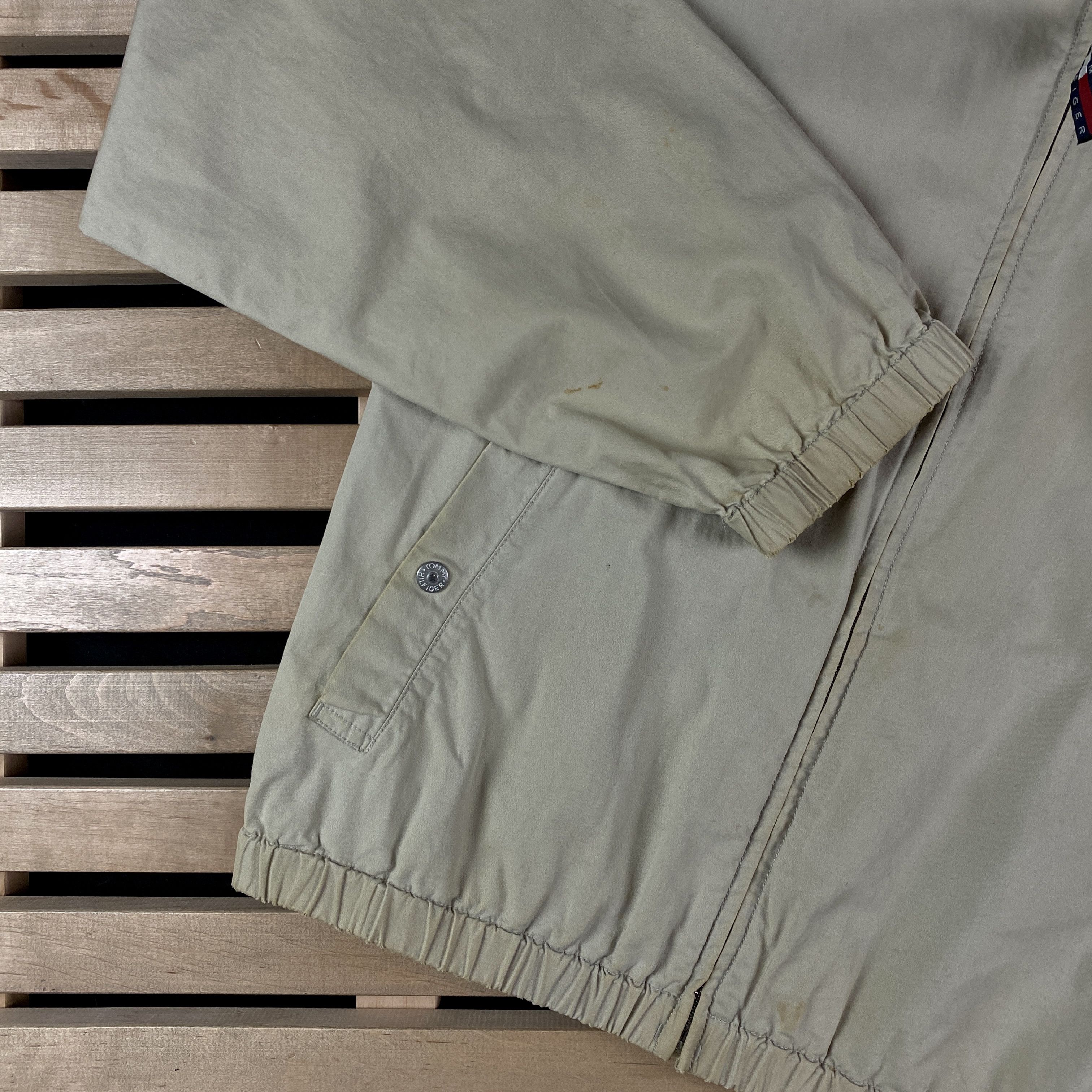 Tommy Hilfiger × Vintage Men’s Bomber Jacket Tommy Hilfiger Vintage Size XL Size US XL / EU 56 / 4 - 3 Thumbnail