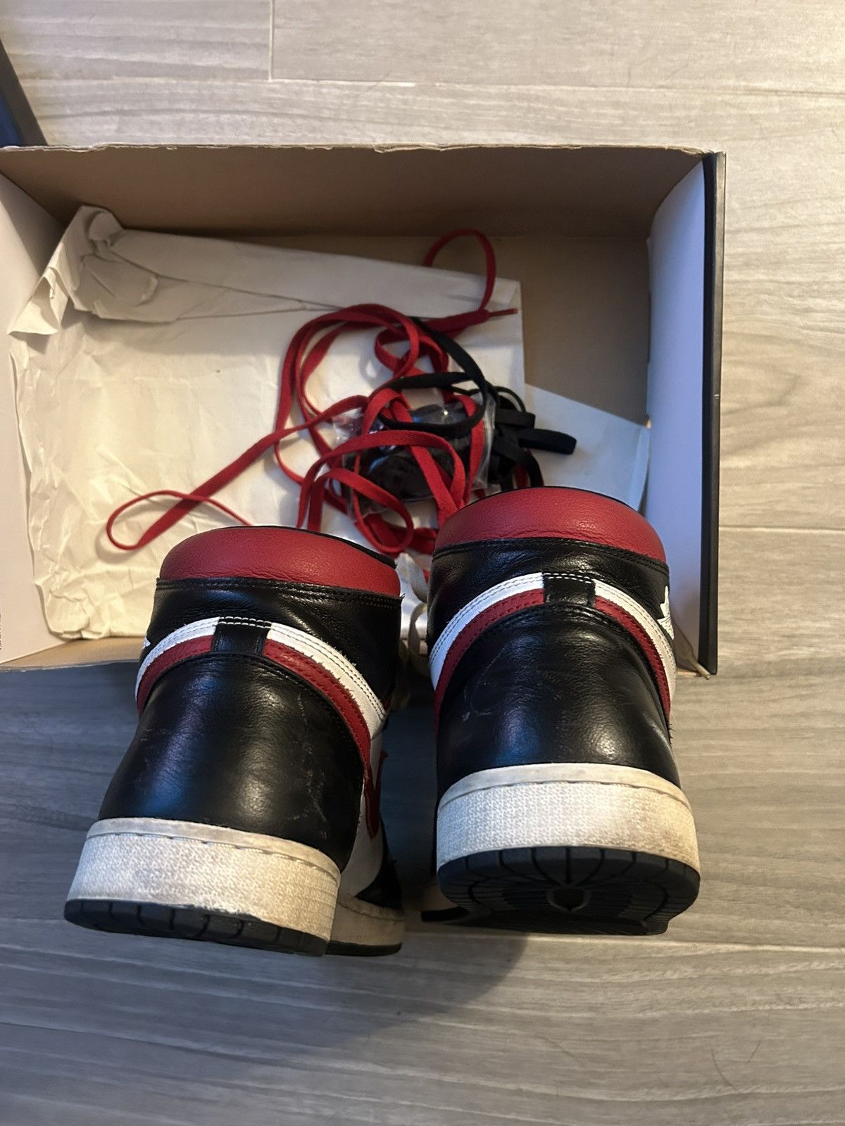 Jordan Brand Gym Red Jordan 1 size 11 Size US 11 / EU 44 - 8 Thumbnail