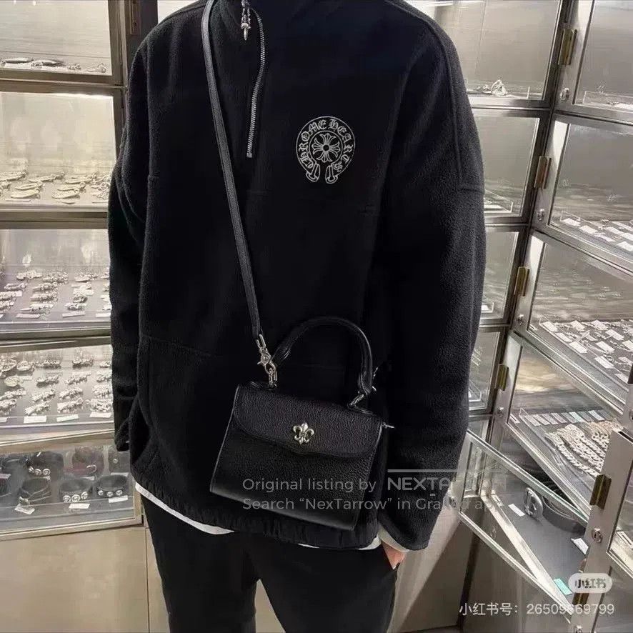 Chrome Hearts chrome hearts black handbag with shoulder strap. Size ONE SIZE - 7 Thumbnail