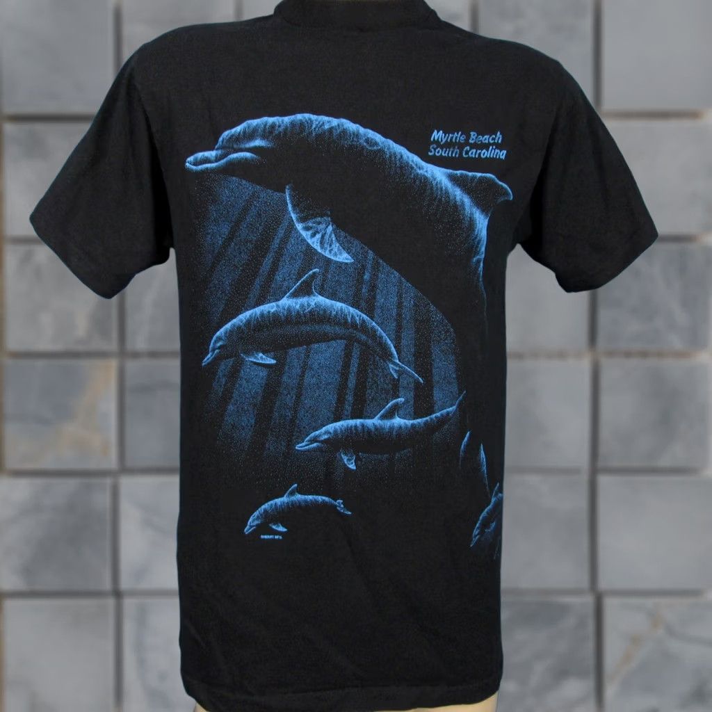 Vintage vtg Myrtle Beach Dolphin Ocean Wrap-Around Print T-Shirt M Mens Black 90s 80s Shirt Size US M / EU 48-50 / 2 - 1 Thumbnail