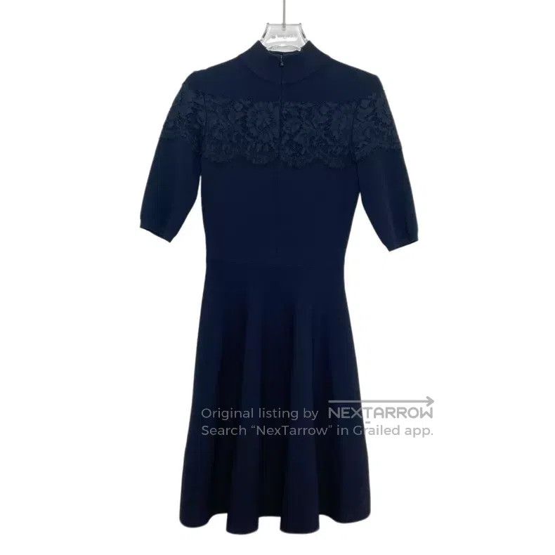 Valentino Valentino Black lace waist-cinching dress Size S / US 4 / IT 40 - 1 Thumbnail