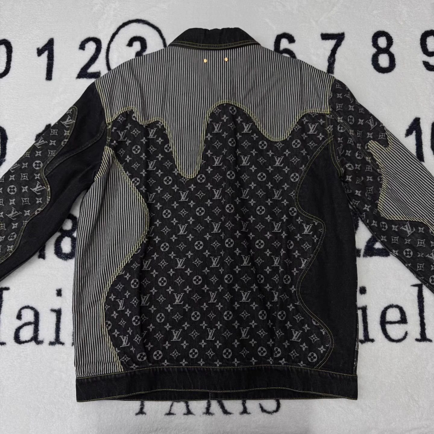 Louis Vuitton LV x Nigo All-Over Print Patchwork Denim Jacket Q10 Size US XL / EU 56 / 4 - 2 Thumbnail