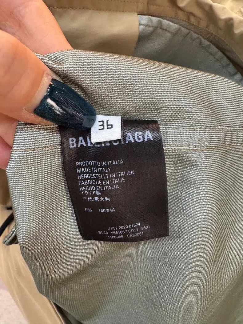 Balenciaga Balenciaga Beige Trench Coat Jacket. Size US XS / EU 42 / 0 - 6 Thumbnail
