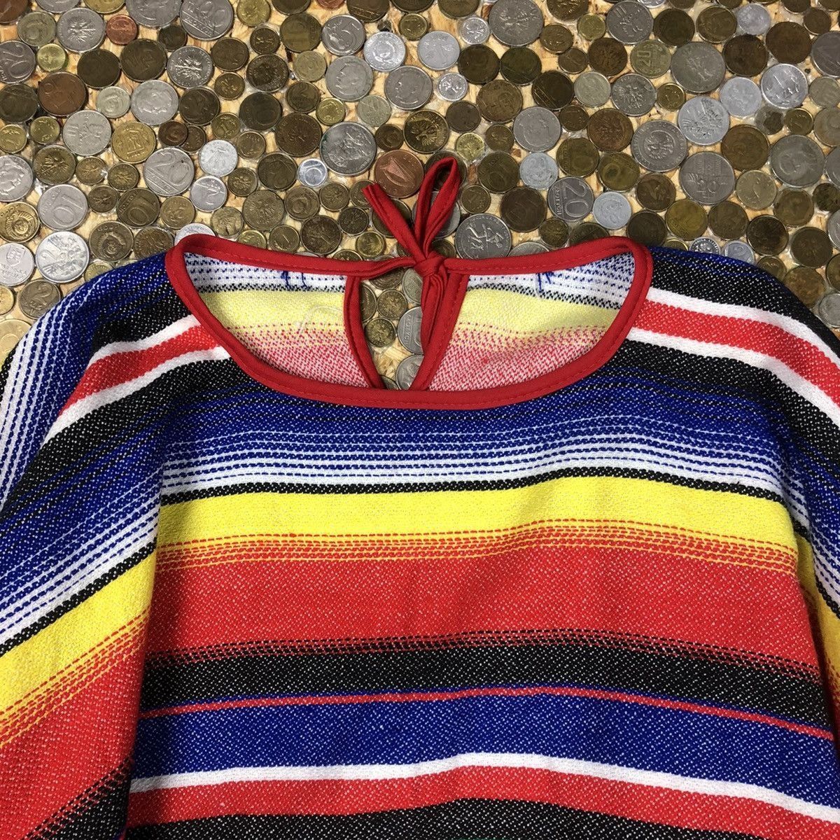 Vintage Vintage poncho Size US M / EU 48-50 / 2 - 3 Thumbnail
