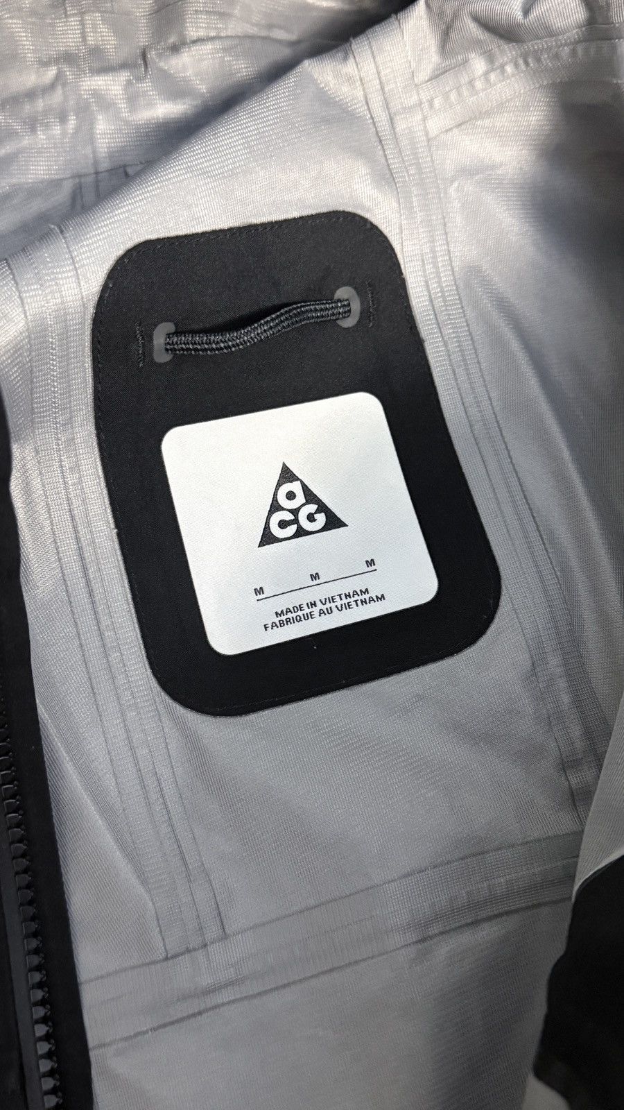 Nike ACG Gore-Tex Misery Ridge Shell Black CV0634-010 sz M Size US M / EU 48-50 / 2 - 14 Thumbnail