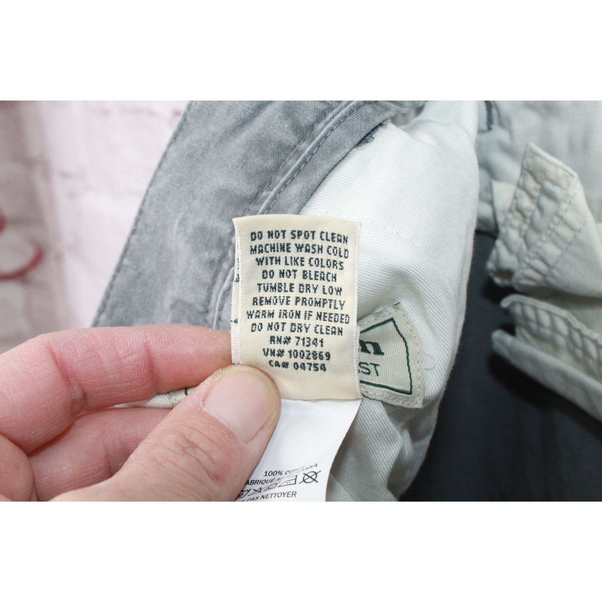 L.L. Bean LL Bean Tropic Weight Cargo Pants Natural Fit Comfort Waist Size US 44 / EU 60 - 9 Thumbnail