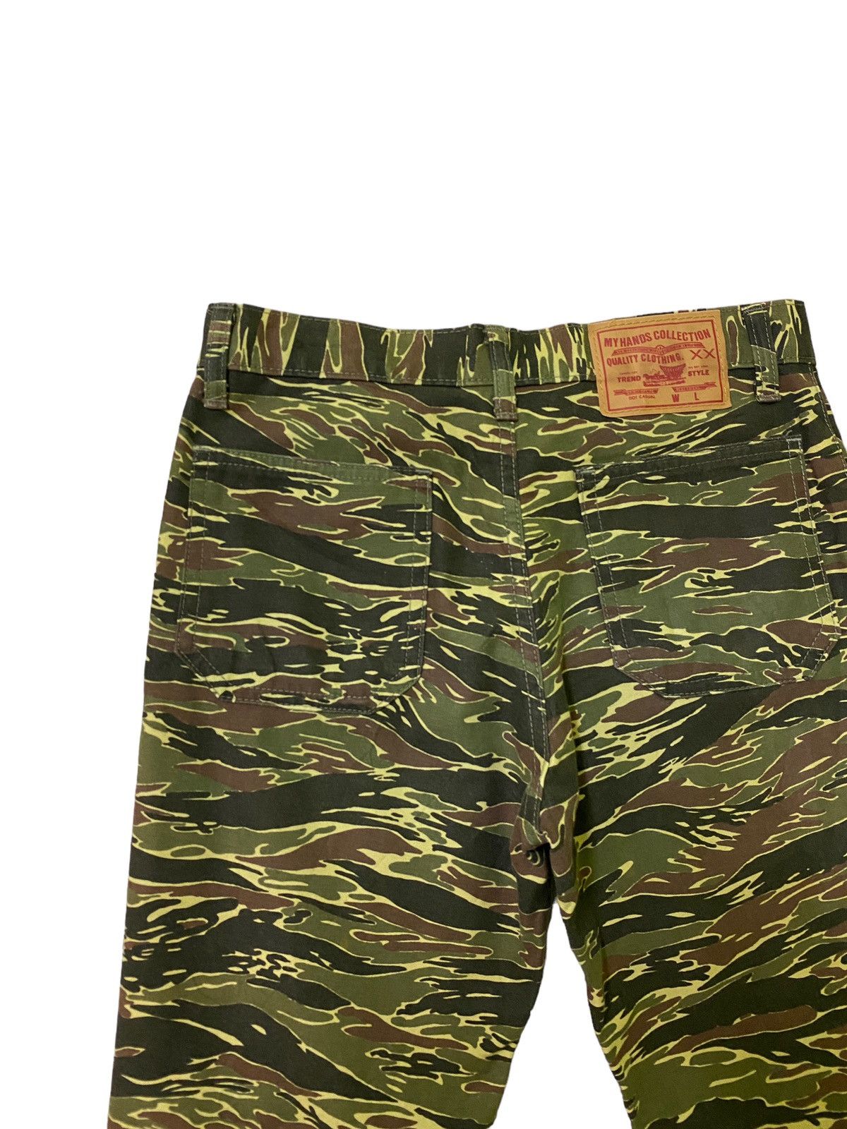 Japanese Brand × Vintage FLARED CAMOUFLAGE STYLE BELL BOTTOM BOOTCUT DENIM JEANS Size US 26 / EU 42 - 11 Thumbnail