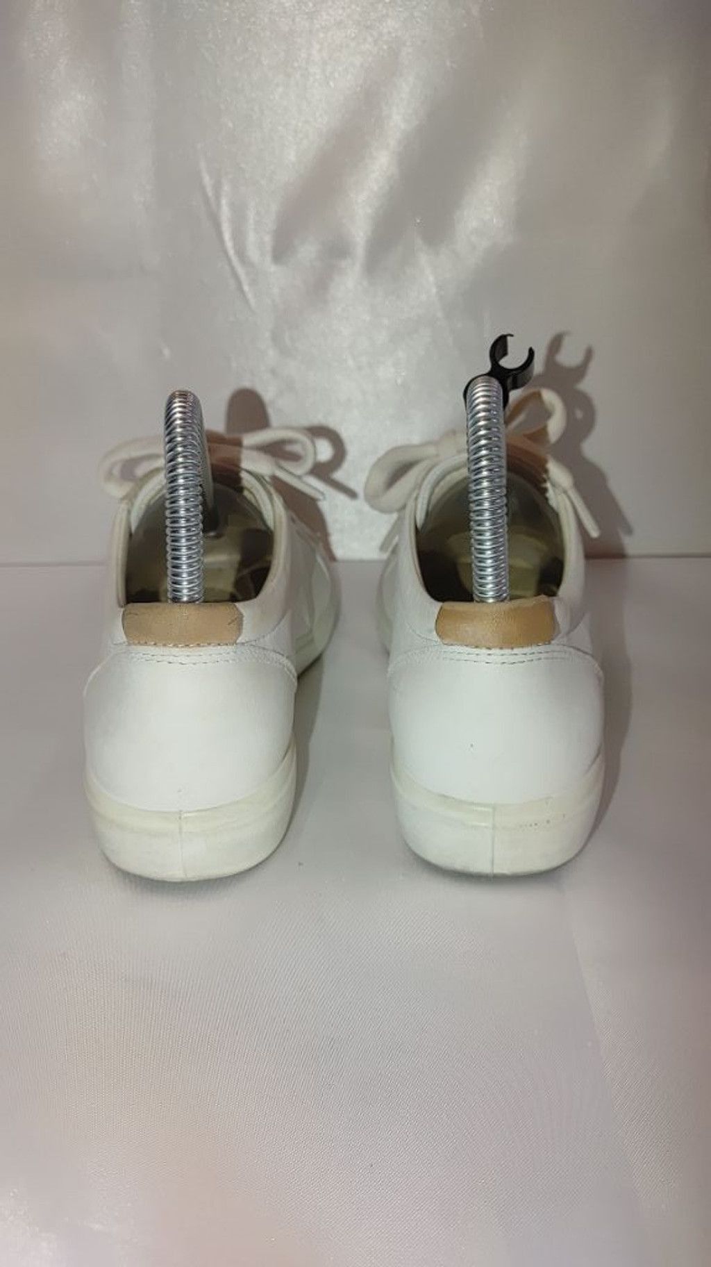 Ecco ecco Soft 7 Leather Sneaker Size 35 Size US 5 / IT 35 - 6 Thumbnail