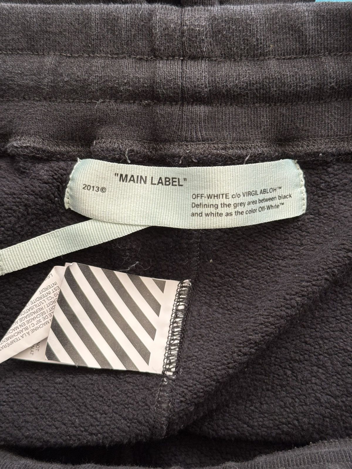 Off-White Off-White Gradient sweat short Size US 34 / EU 50 - 6 Thumbnail