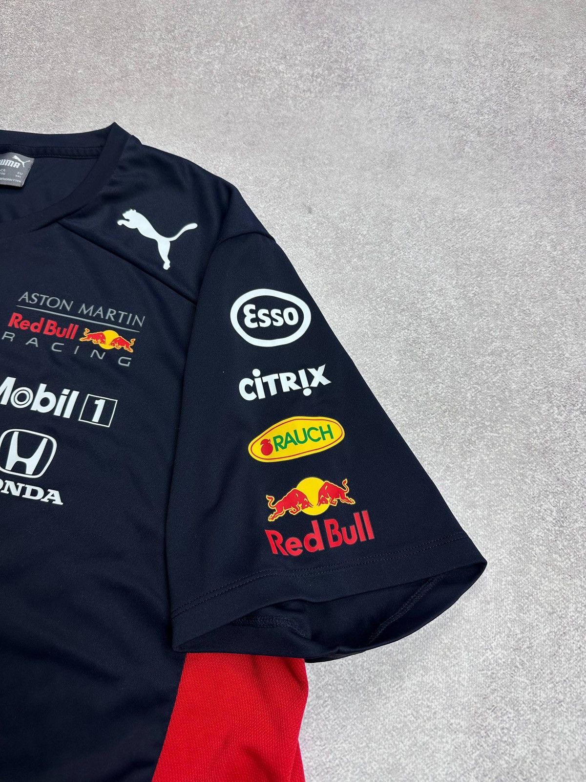 Formula 1 Vintage F-1 Red Bull Racing Puma T-shirt XXL Size US XXL / EU 58 / 5 - 6 Thumbnail