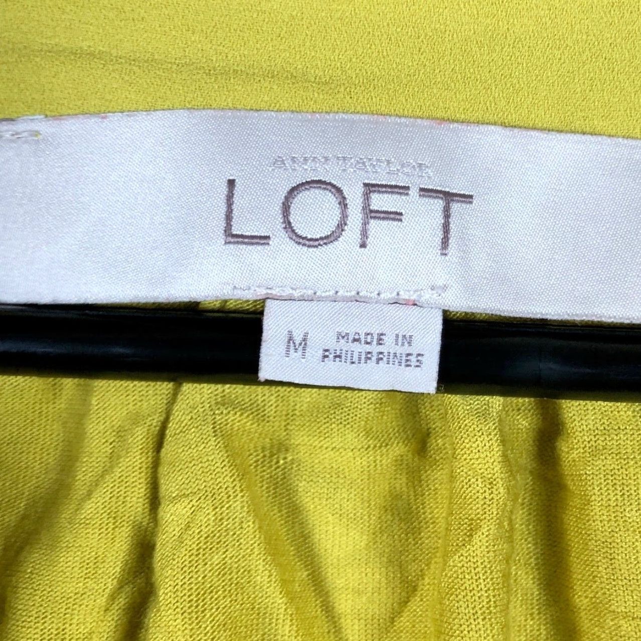 Express Express Blouse Womens Yellow V-Neck Sleeveless Lightweight Medium Tank Size M / US 6-8 / IT 42-44 - 6 Thumbnail