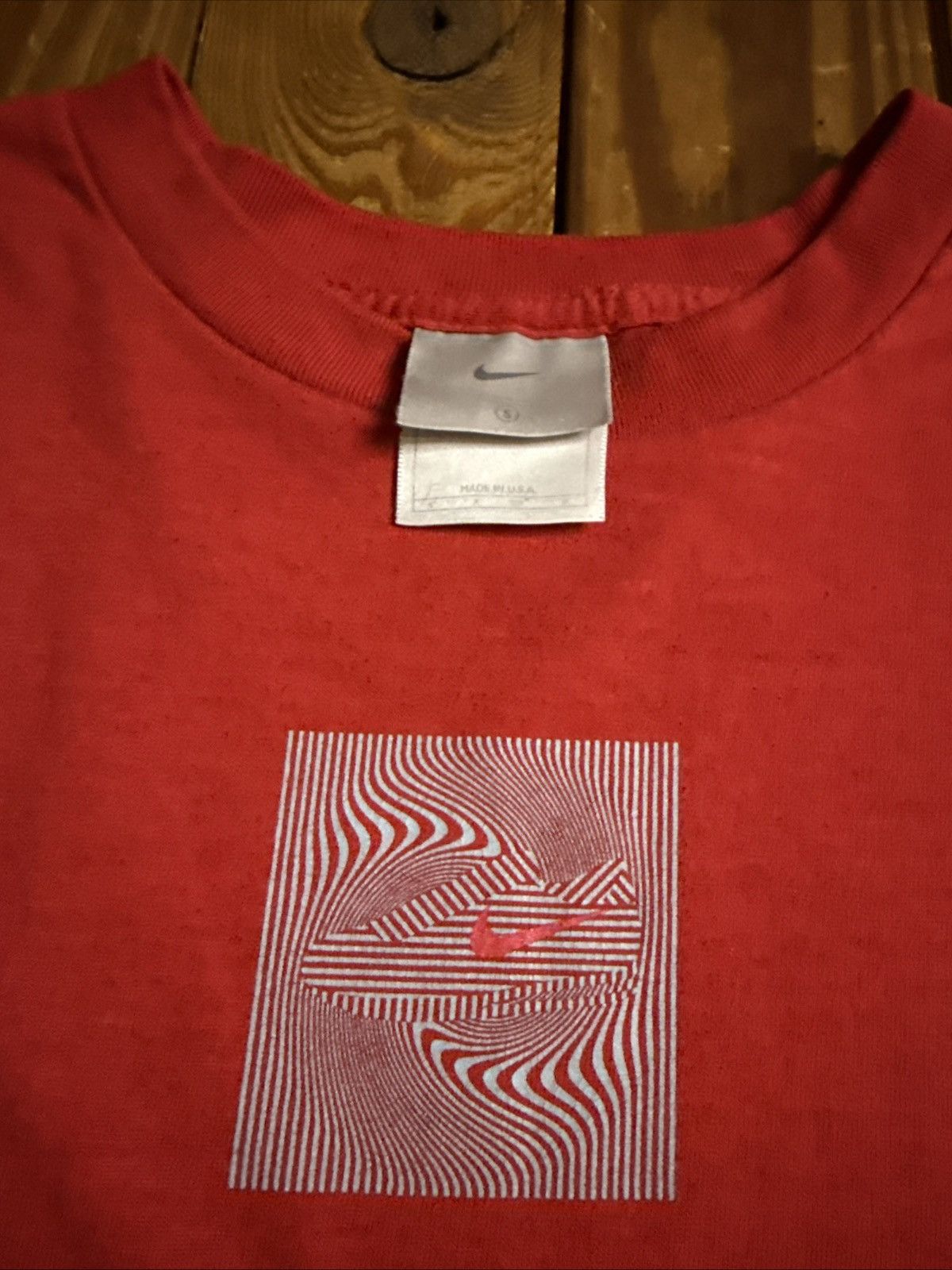 Nike Vintage 90s Y2K Nike Psychedelic Logo Red Long Sleeve Shirt Size US S / EU 44-46 / 1 - 2 Thumbnail