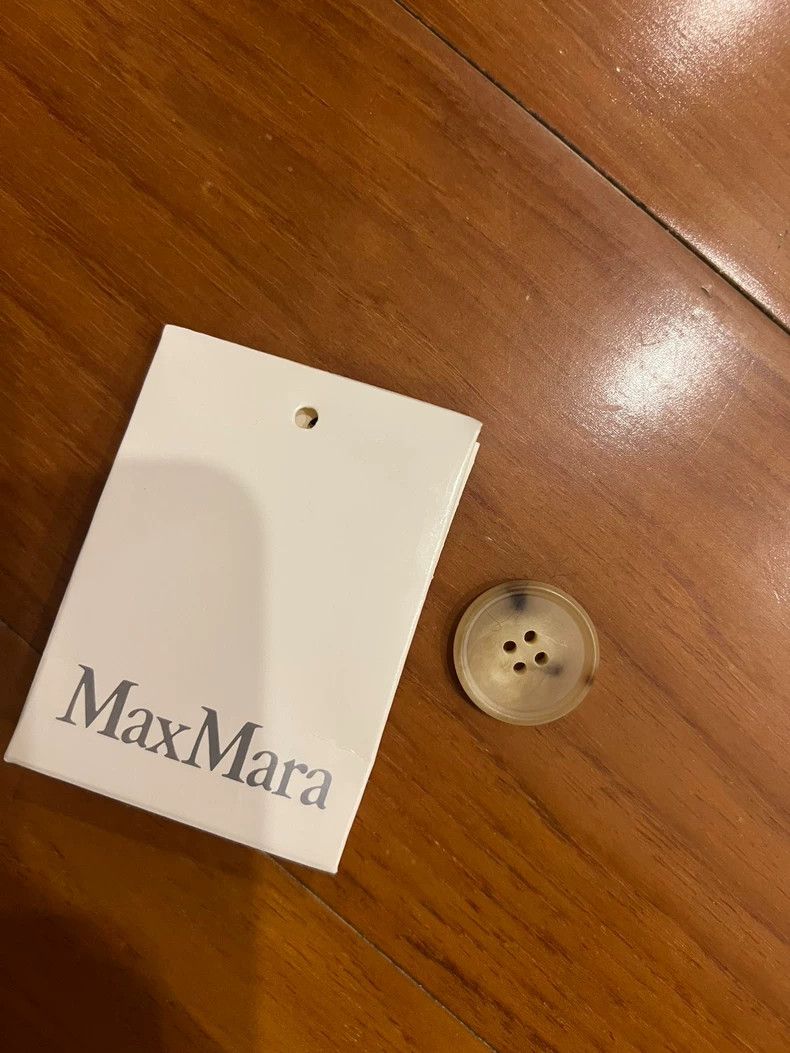Max Mara Max Mara White Teddy Size XS / US 0-2 / IT 36-38 - 4 Thumbnail