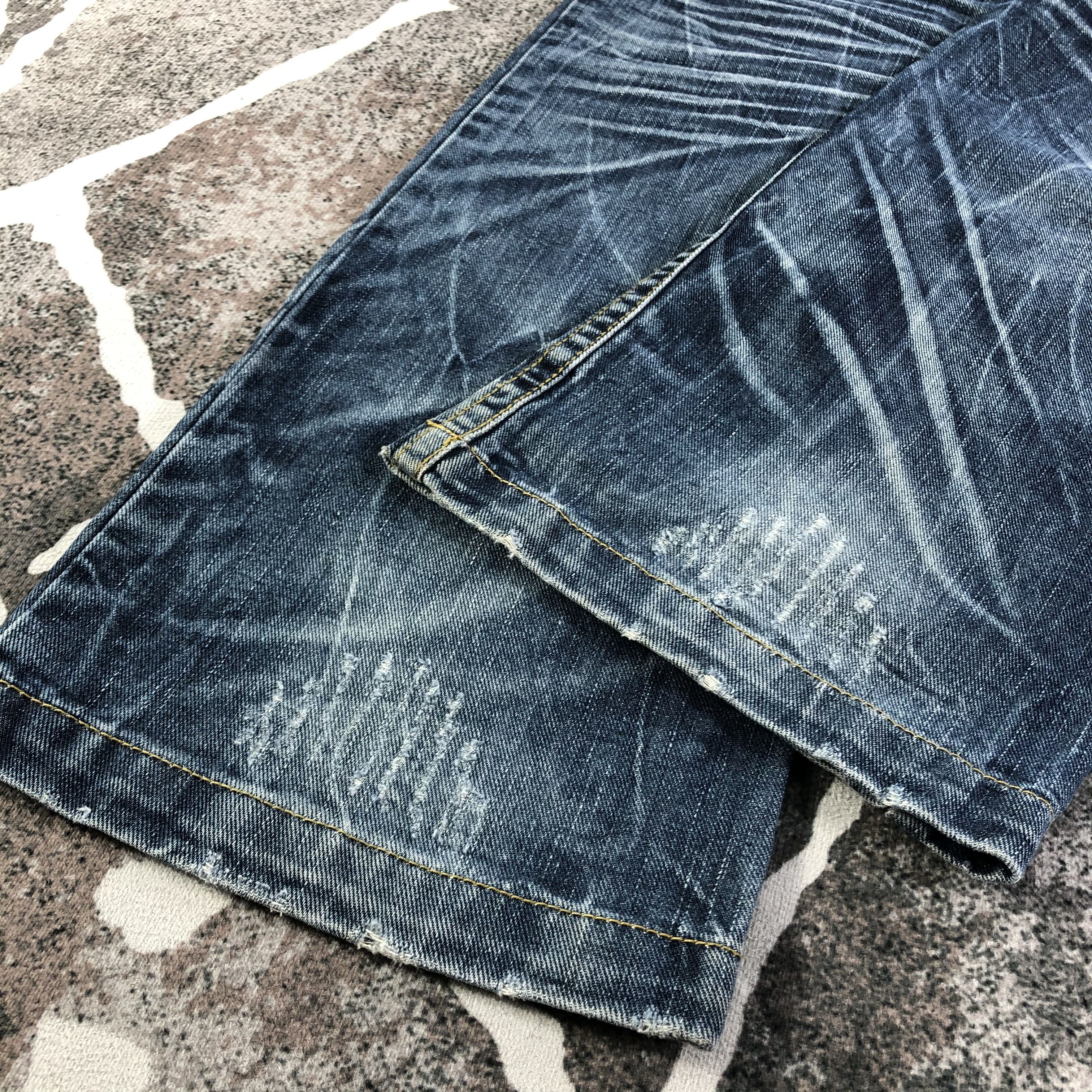 Japanese Brand Buzz Spunky Faded Blue Flared Jeans KJ2105 Size US 32 / EU 48 - 6 Thumbnail