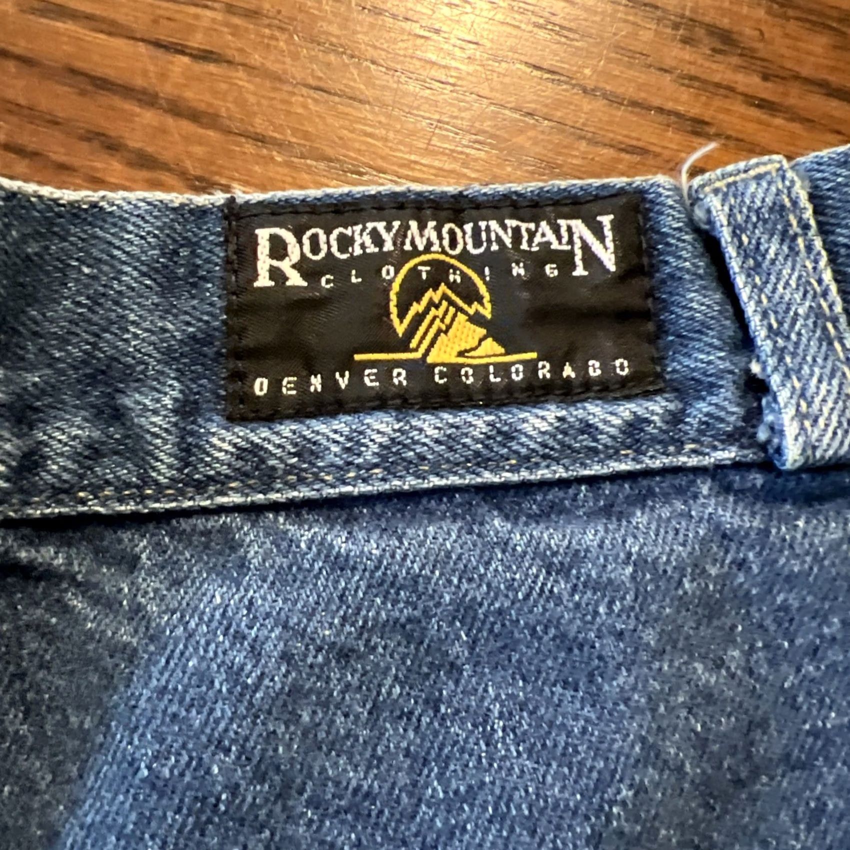 Vintage VINTAGE Rocky Mountain Jeans Womens High WAIST Regular 26 30 Blue Denim 90s Western Comfort Pockets Jeans Size 30" / US 8 / IT 44 - 2 Thumbnail