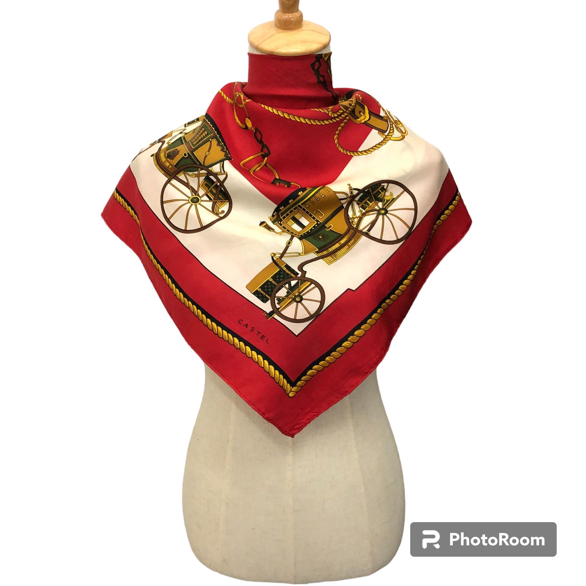 Vintage Castel Luxury Carriage Silk Scarf Foulards M262 Size ONE SIZE - 1 Thumbnail