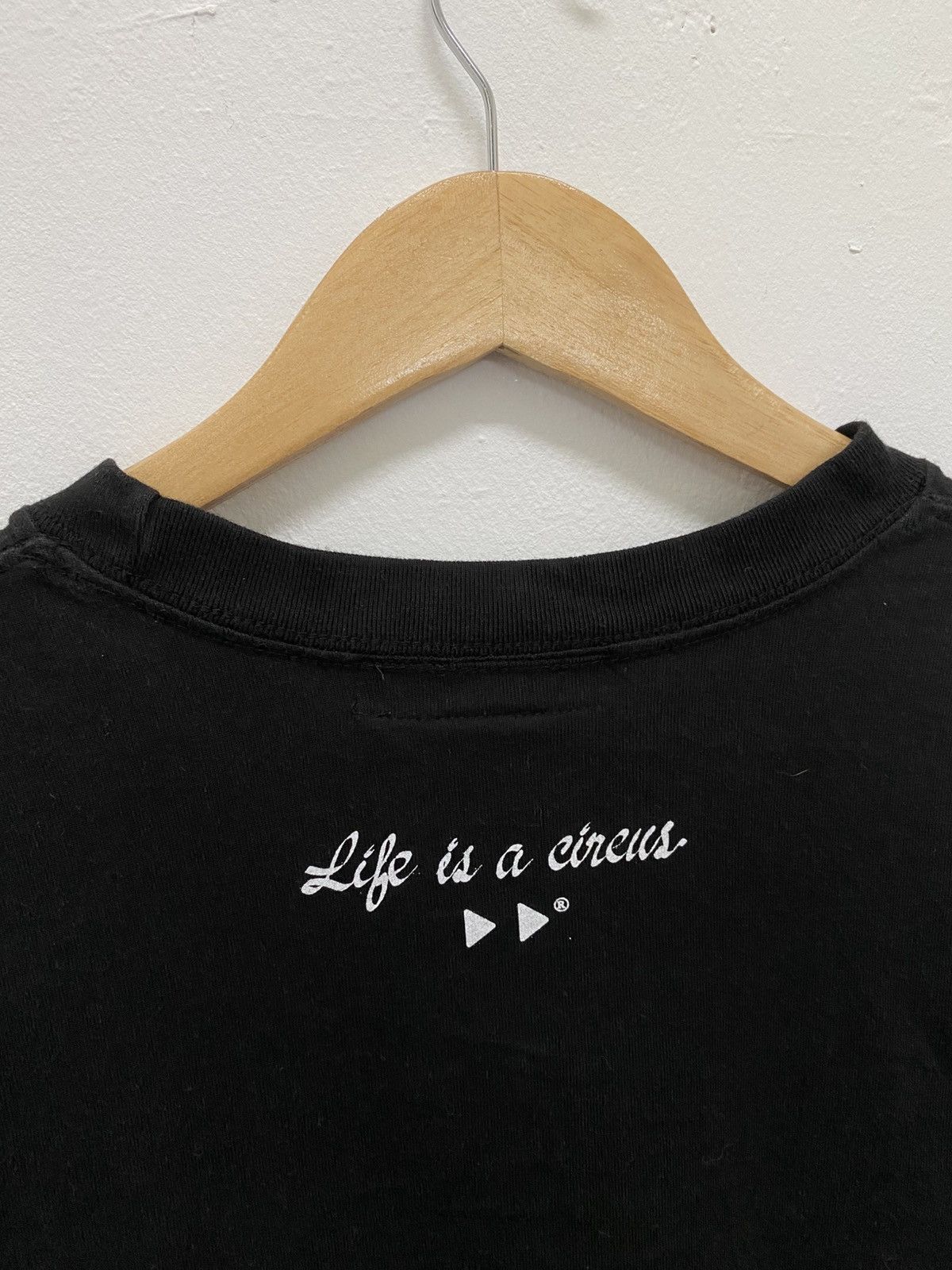 Vintage Life Is a circus Art Tee Size US M / EU 48-50 / 2 - 7 Thumbnail