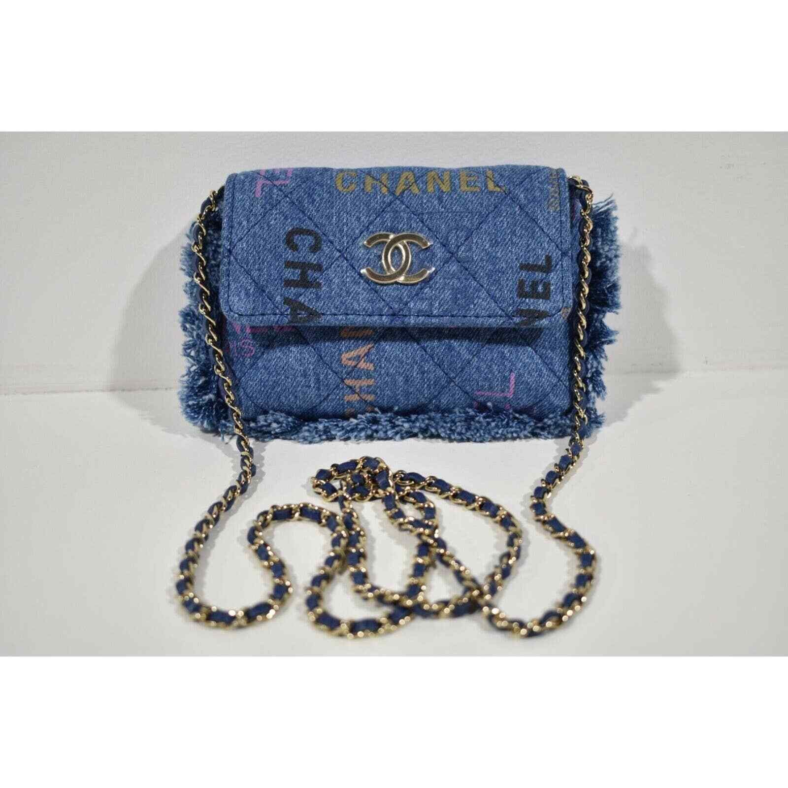 Chanel Chanel Graffiti Shoulder Crossbody Clutch Credit Card Bag Size ONE SIZE - 5 Thumbnail