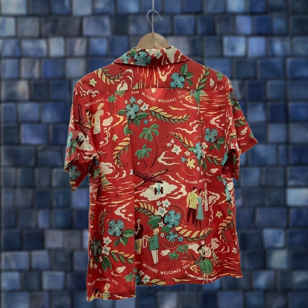 Sun Surf SUN SURF Men's Button-Up Hawaiian Shirt Red Rayon Size S Casual Vintage Tourists Bureau Hino-ya Size US S / EU 44-46 / 1 - 1 Thumbnail