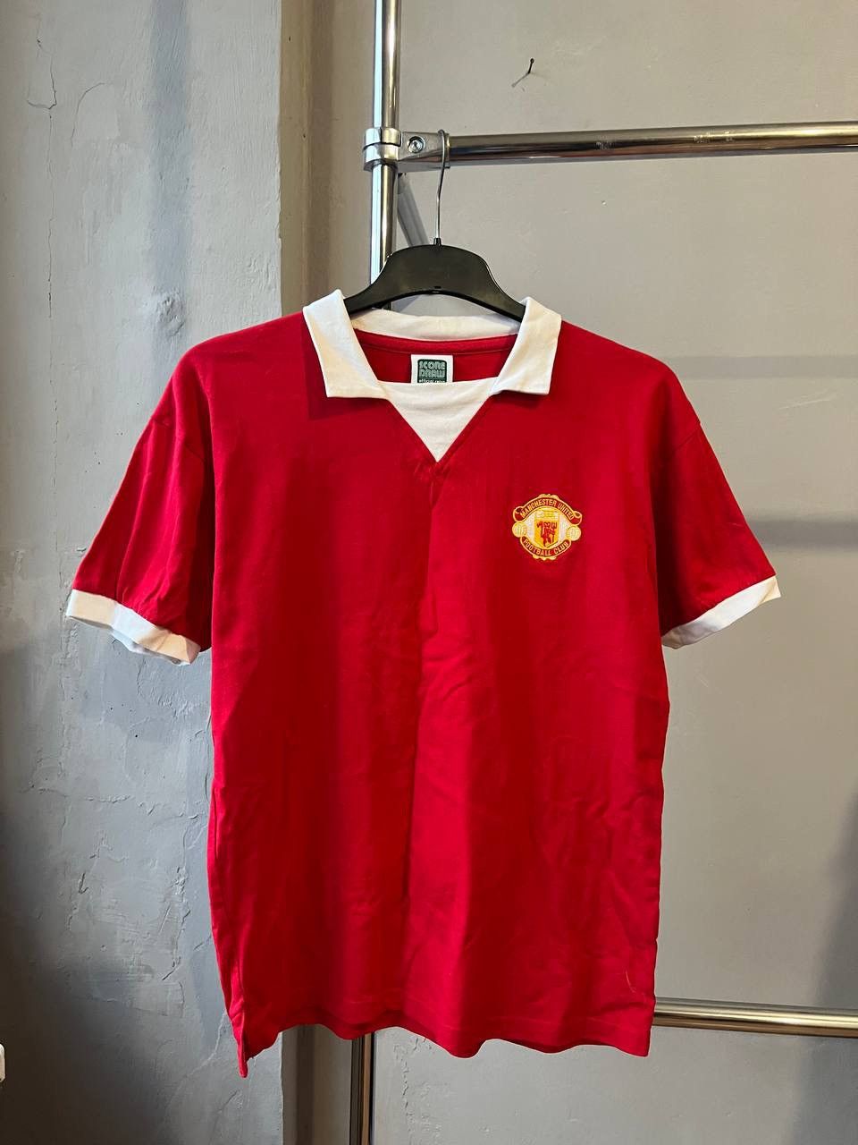 Vintage 1973 REMAKE MANCHESTER UNITED #7 HOME SOCCER JERSEY SHIRT M Size US M / EU 48-50 / 2 - 6 Thumbnail