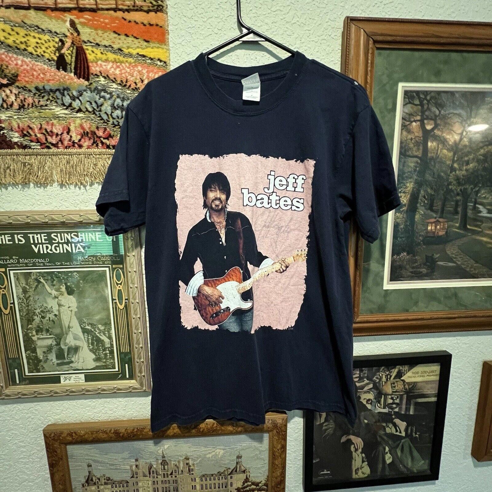 Designer Vintage 00’s Jeff Bates Woman Signed Tour Shirt Size Medium Size US M / EU 48-50 / 2 - 2 Thumbnail