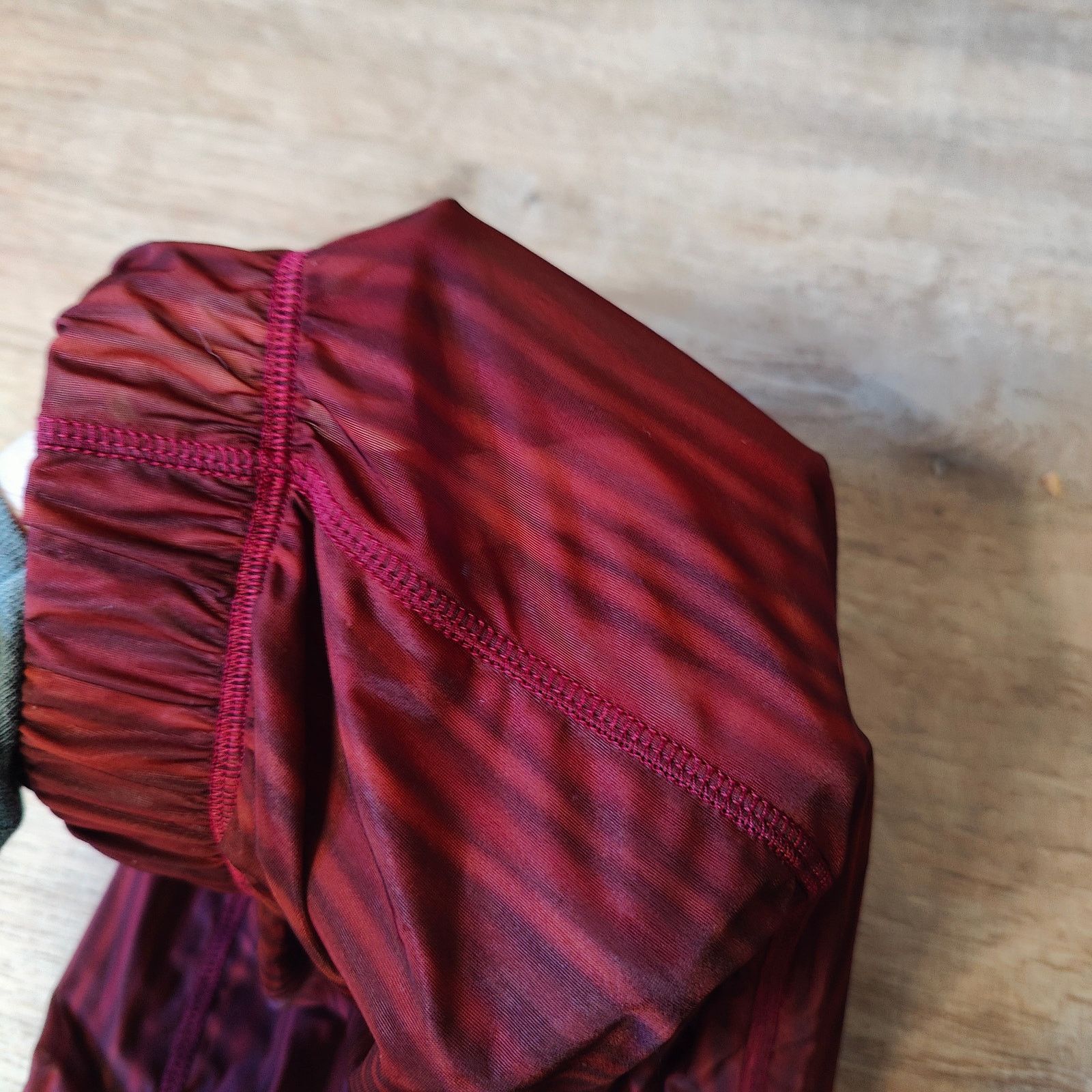AVAVAV Avavav Apartment Pants Womens Medium Red Stripe Semi-Sheer Size 30" / US 8 / IT 44 - 3 Thumbnail