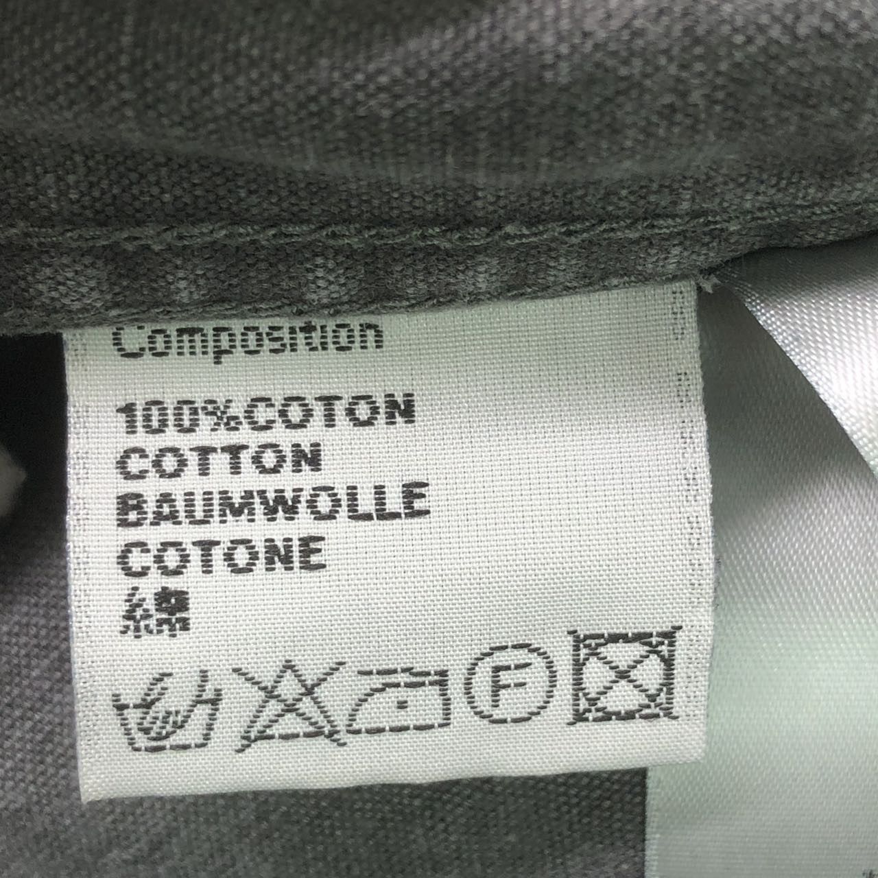 Dior Dior, Solid Color Logo Patch Long Sleeve Shirt K26WX Size M / US 6-8 / IT 42-44 - 7 Thumbnail