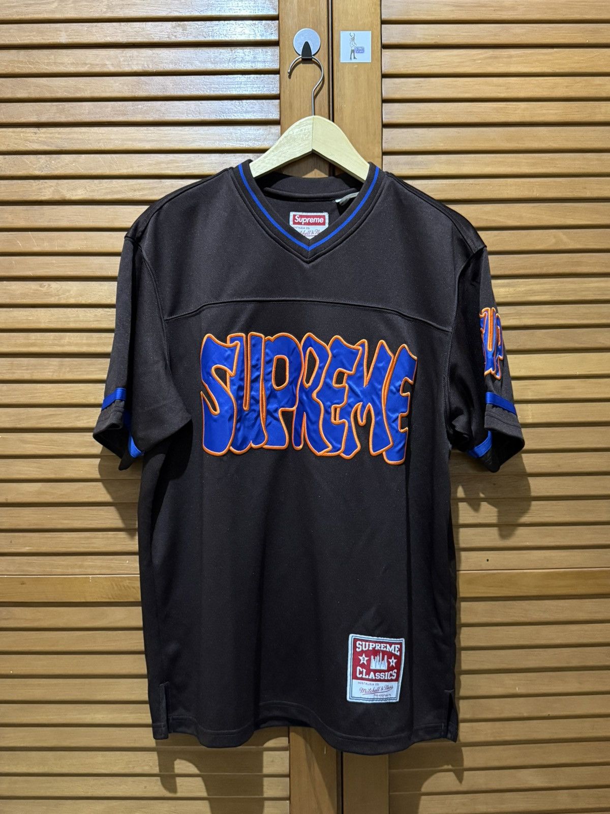 Supreme Supreme x Mitchell & Ness Football Jersey Brown Size US M / EU 48-50 / 2 - 1 Thumbnail