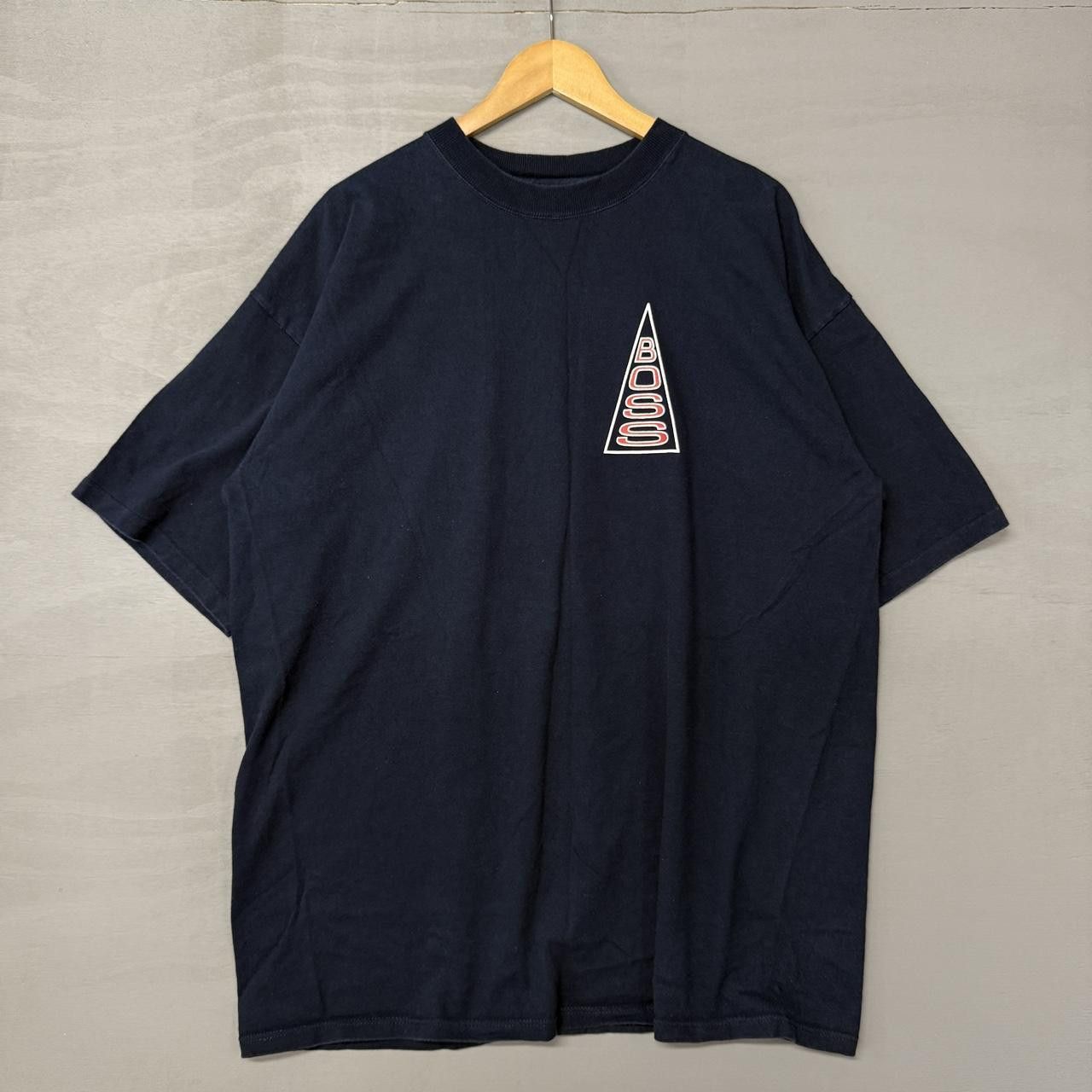 Hugo Boss Vintage Hugo Boss Retro 90s Graphic Tee Shirt XXL Size US XXL / EU 58 / 5 - 2 Thumbnail