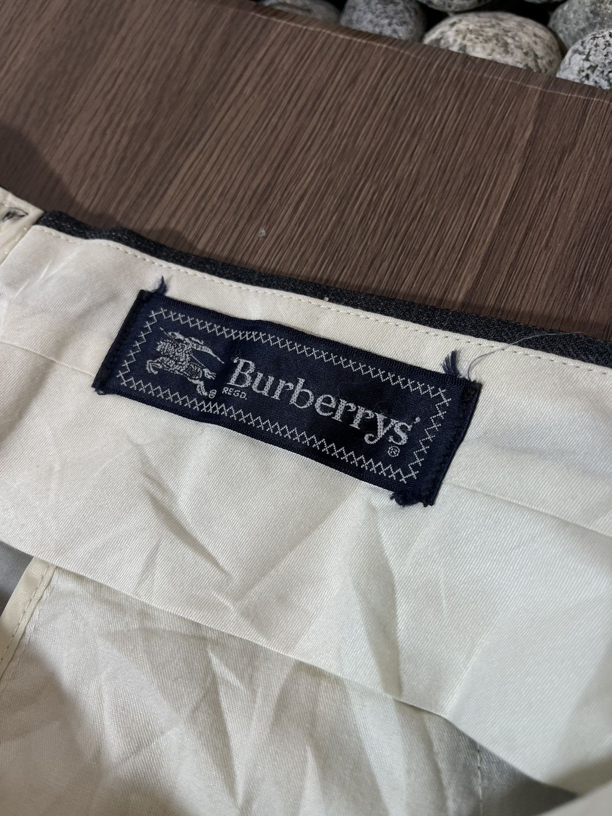 Burberry × Vintage Vintage Burberry Classic Charcoal Trouser Size US 33 - 8 Thumbnail
