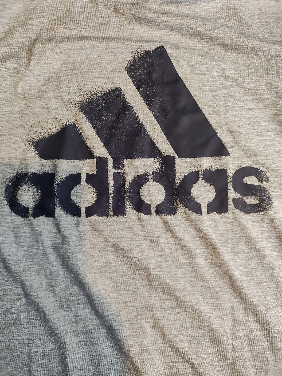 Adidas Adidas Boys' Gray Logo T-Shirt Size 14/16 Size US L / EU 52-54 / 3 - 5 Thumbnail