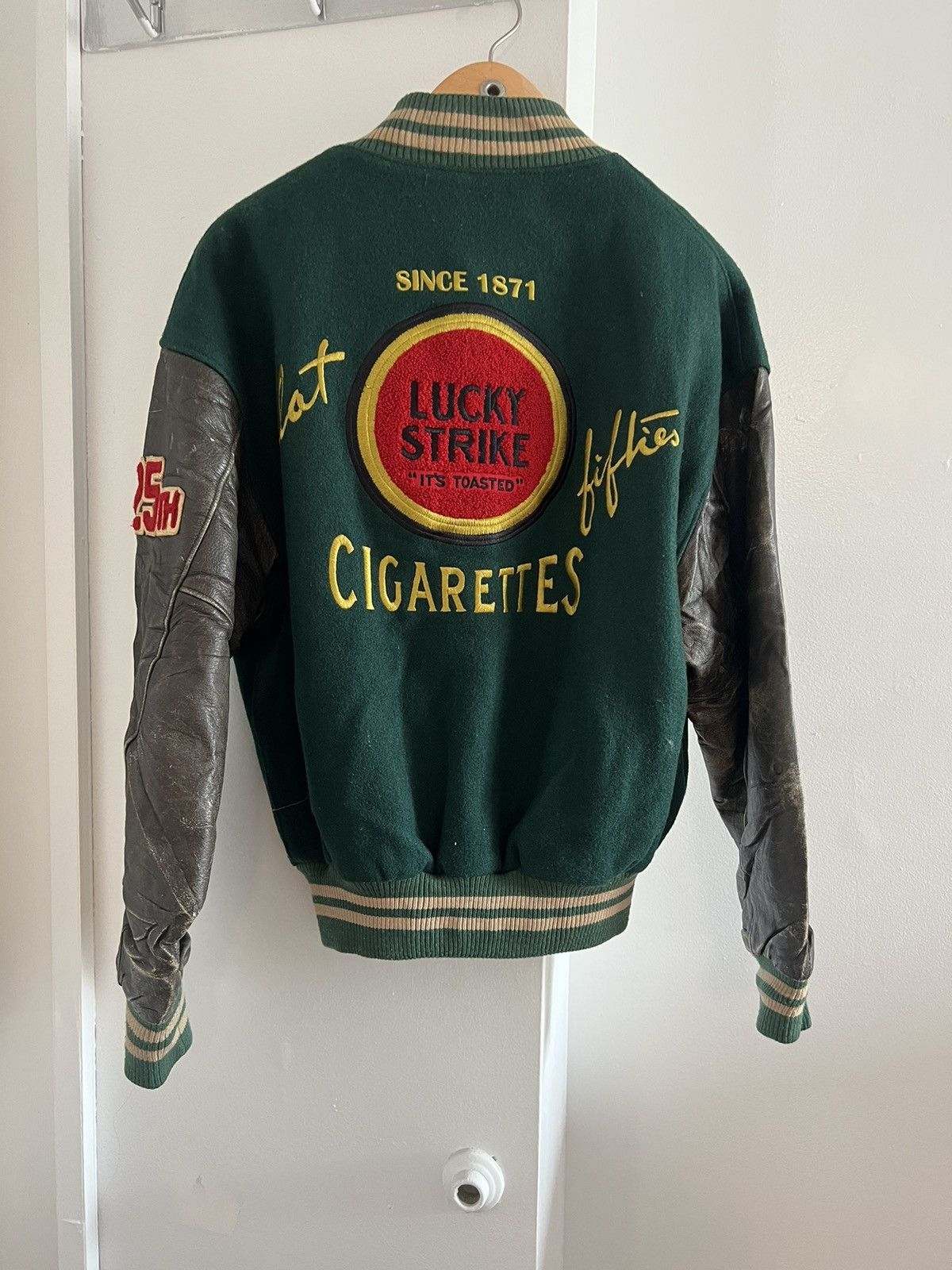 Roots × Streetwear LUCKY STRIKE X BEAVER ROOTS WOOL LEATHER VARSITY ...