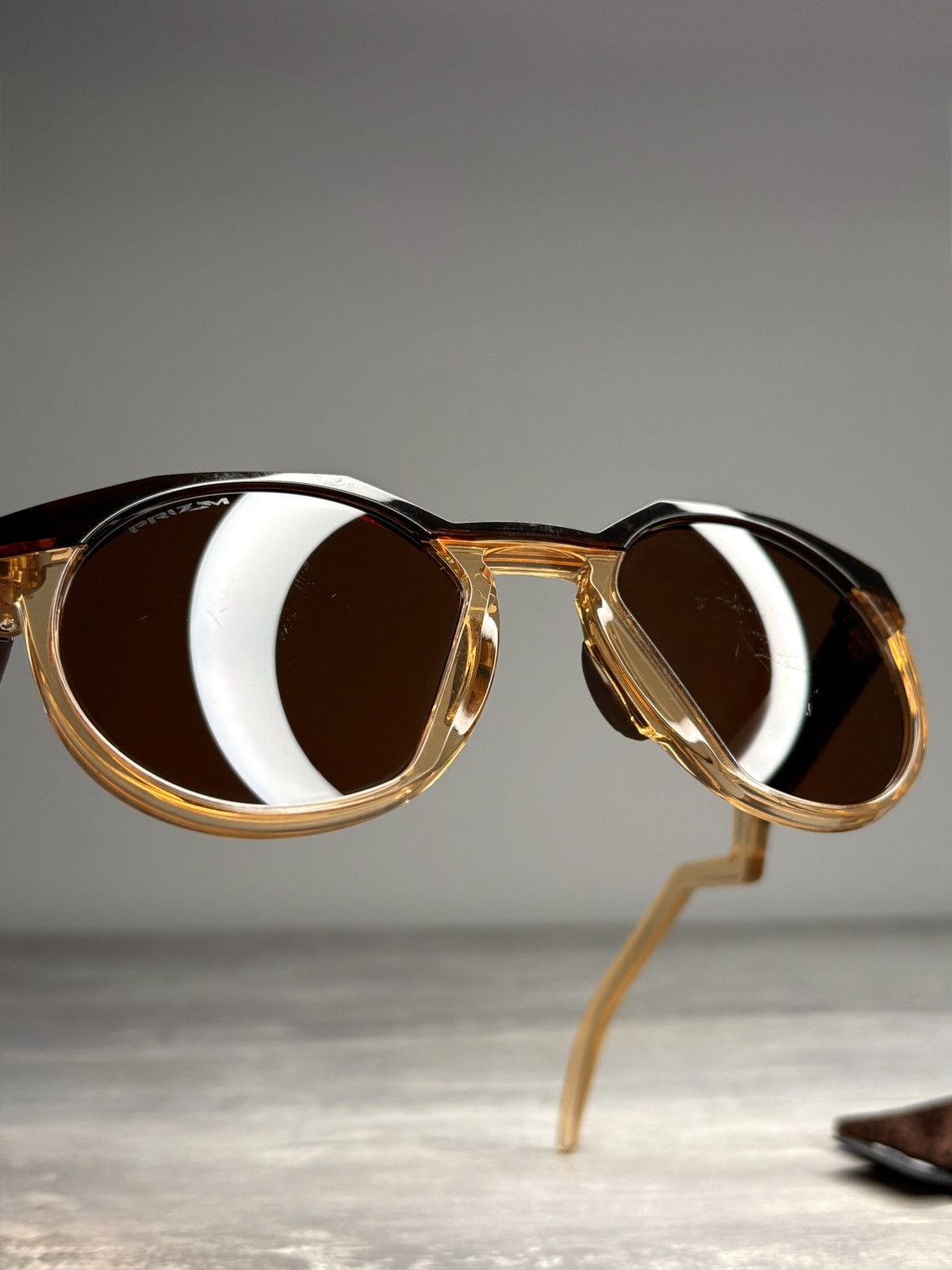 Oakley Oakley HSTN M x Kylian Mbappé Dark Amber/Light Curry Size ONE SIZE - 17 Thumbnail