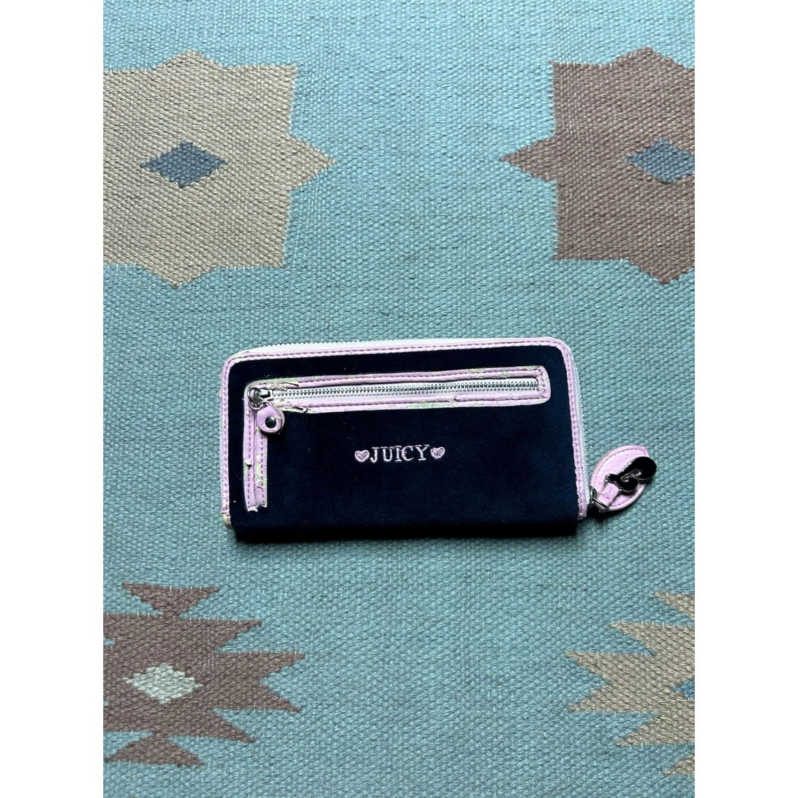 Juicy Couture Juicy Couture Wallet Zip Clutch Wristlet Black Velvet Embroidered Pink Womens Size ONE SIZE - 7 Thumbnail