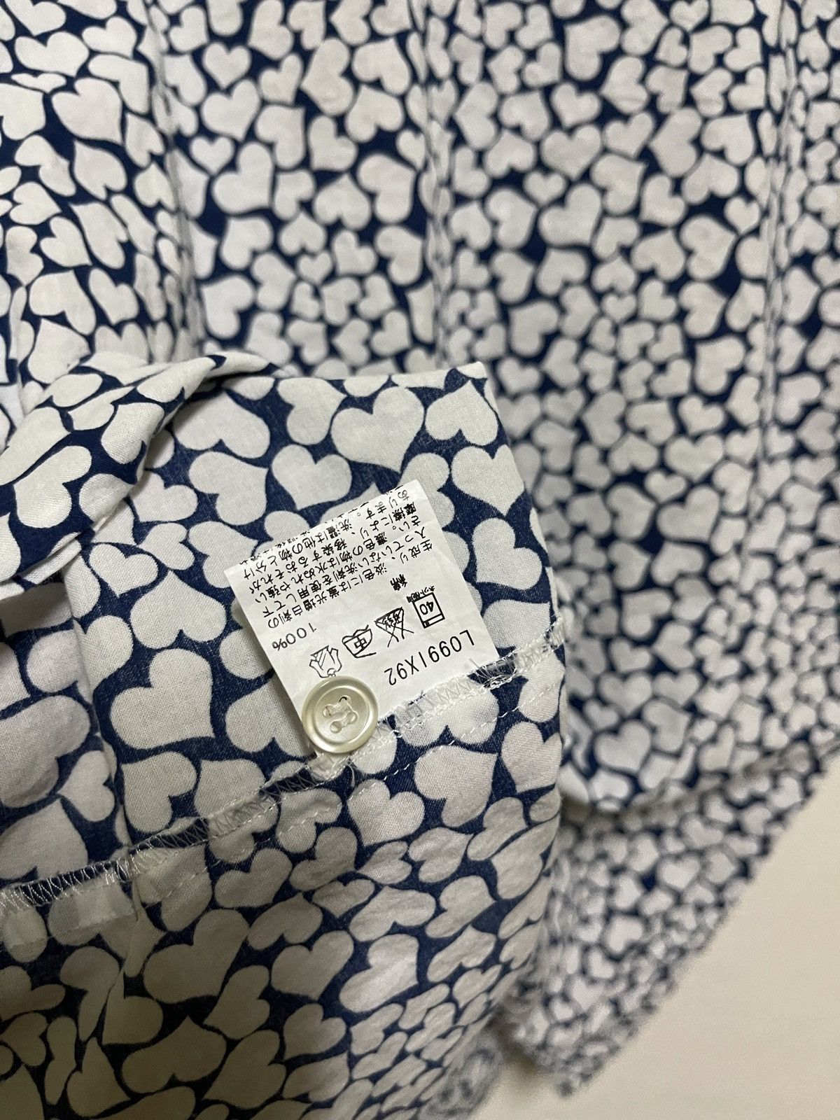 agnes b. Agnes b. Love Full Print Shirt Long Collar Size XS / US 0-2 / IT 36-38 - 12 Thumbnail