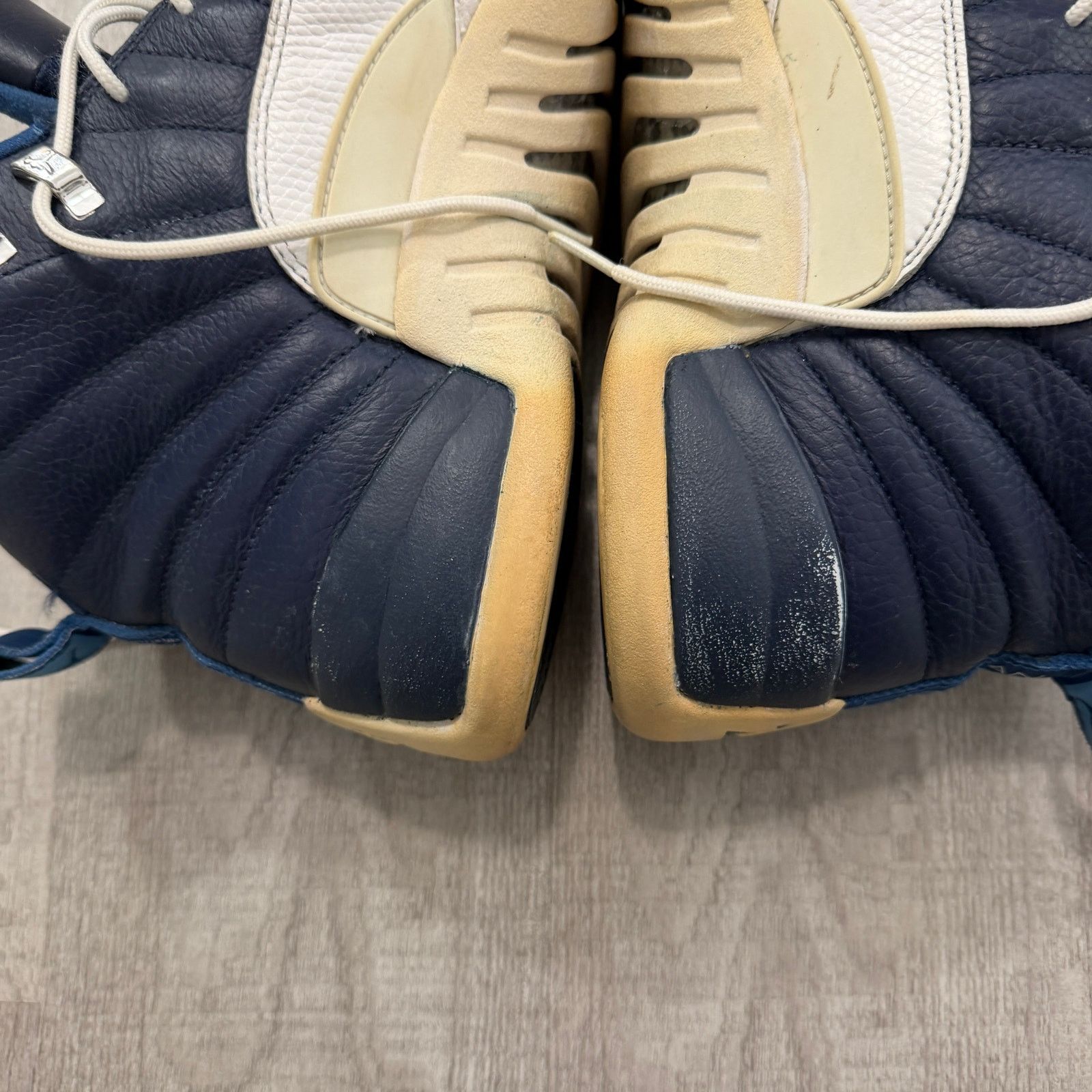 Jordan Brand Nike Air Jordan 12 Retro Obsidian 2012 Men's 13 University Size US 13 / EU 46 - 11 Thumbnail
