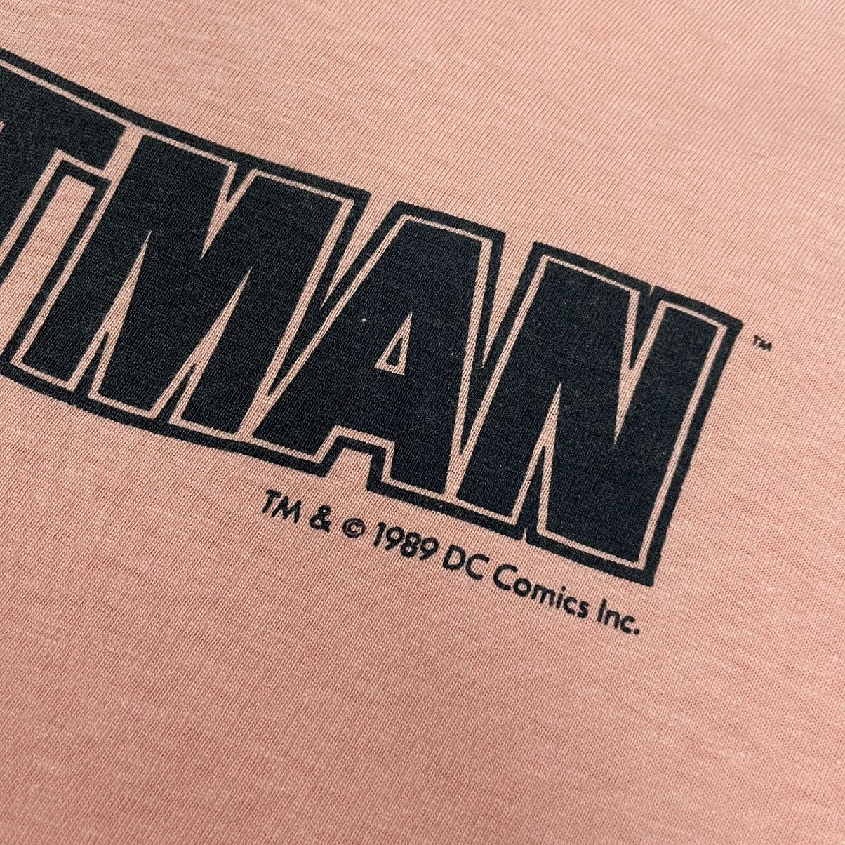 DC Comics Vintage 80’s Hanes Batman Spellout Longsleeve T-shirt Size US L / EU 52-54 / 3 - 7 Thumbnail