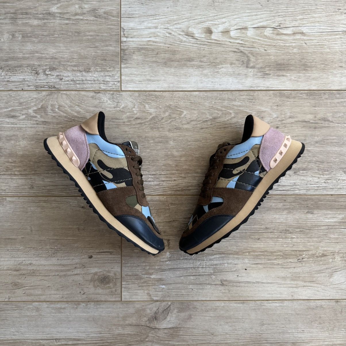 Valentino Valentino Garavani Rockrunner Sneakers Size US 8 / IT 38 - 1 Thumbnail
