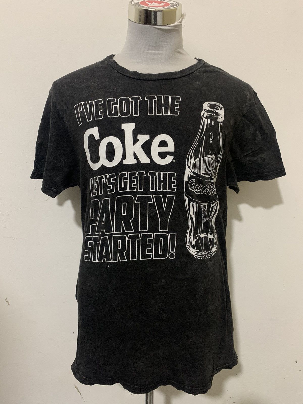 トップス Coca-Cola X Fes Electric Youth TEE XL Coca-Cola X Fes Electric Youth TEE XL Graphic Tees & T