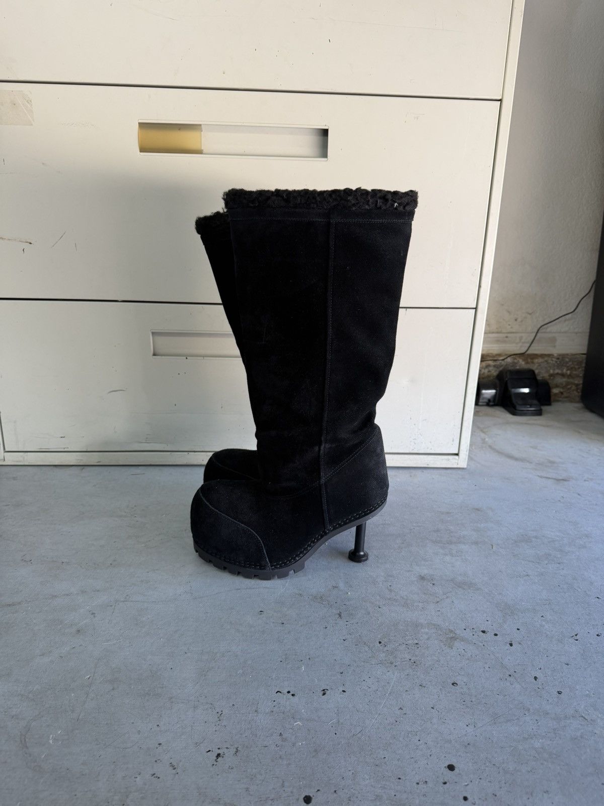 Balenciaga Balenciaga Alaska Boot Heel Size US 6 / IT 36 - 2 Thumbnail