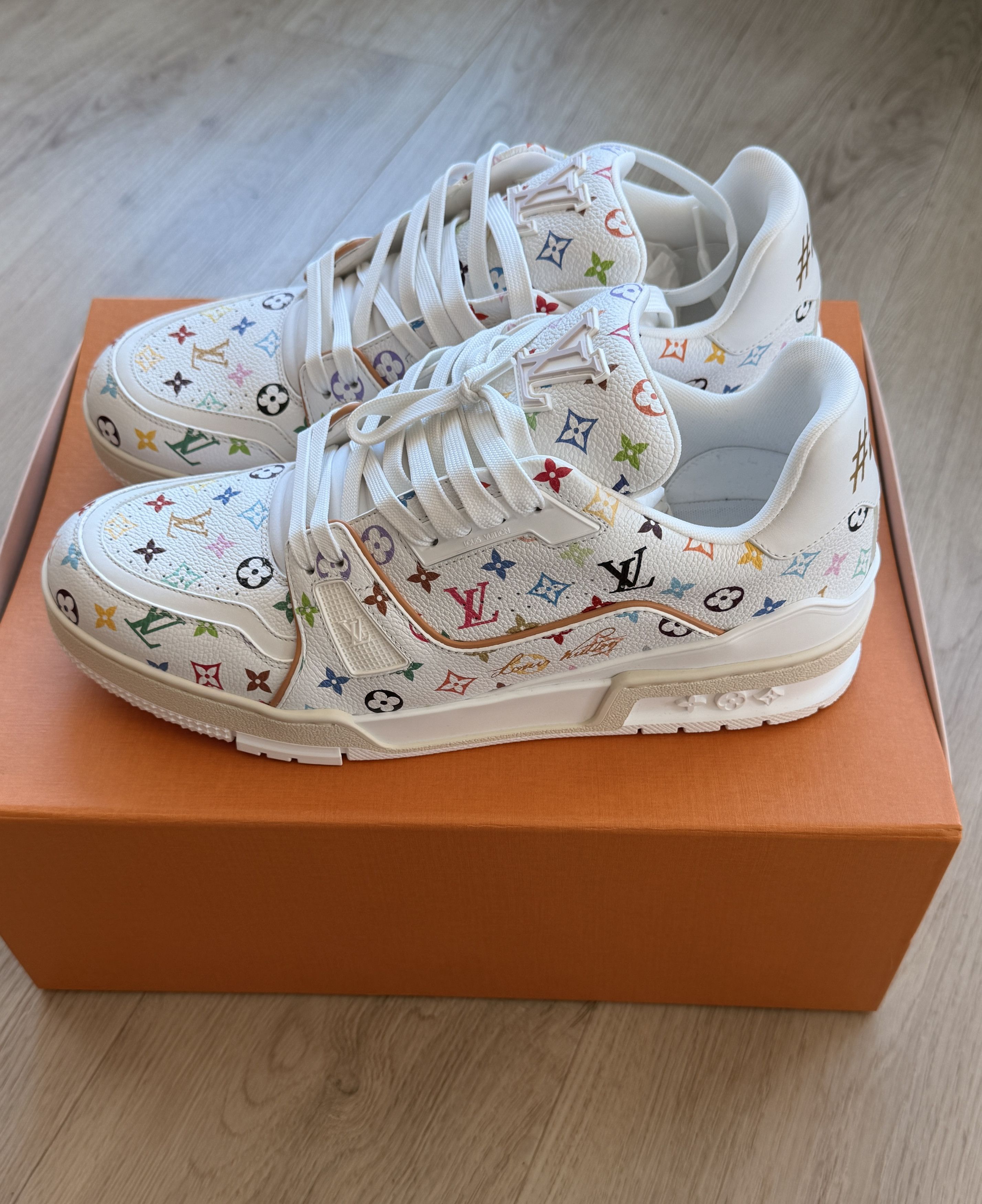 Louis Vuitton × Takashi Murakami Louis Vuitton Takashi Murakami White Monogram Trainer LV10 Size US 9 / EU 42 - 5 Thumbnail