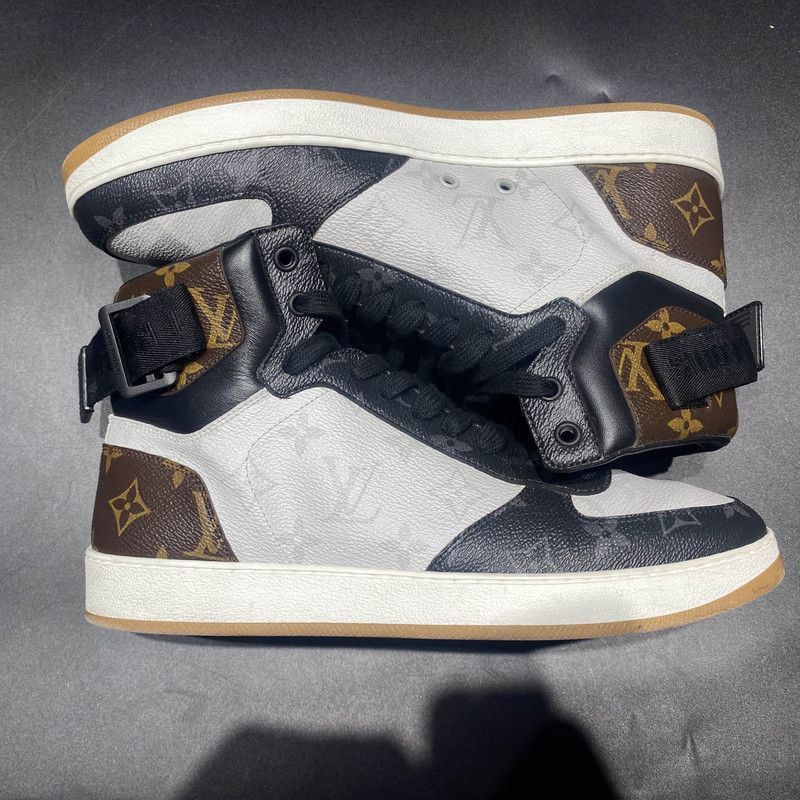 Louis Vuitton Louis Vuitton Rivoli High-Top Sneakers for Men - Size US 8 / EU 41 - 6 Thumbnail