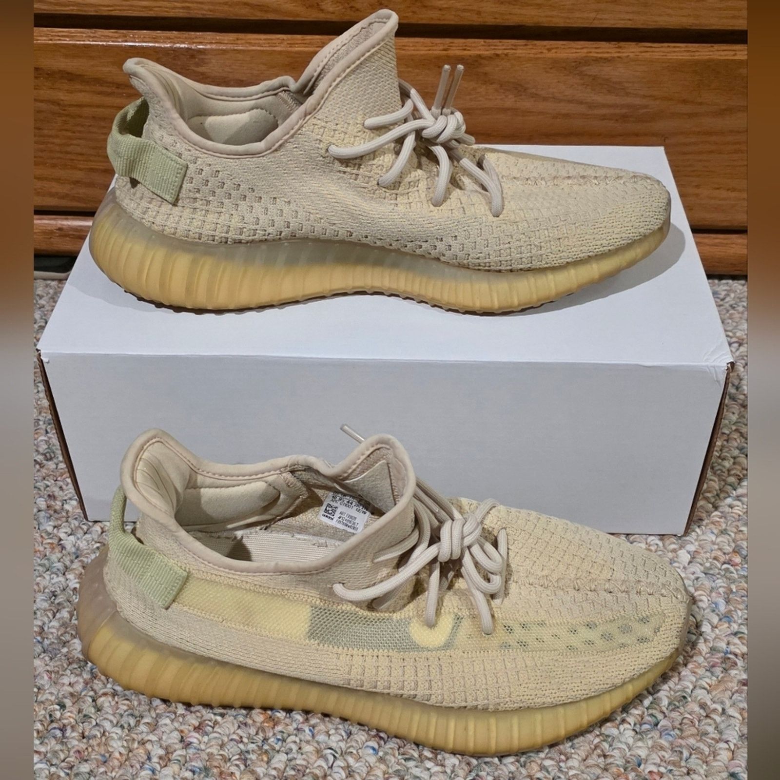 Yeezy Adidas Yeezy 350 V2 Flax Size Mens 10/ Womans 11 UNISEX Size US 10 / EU 43 - 1 Thumbnail